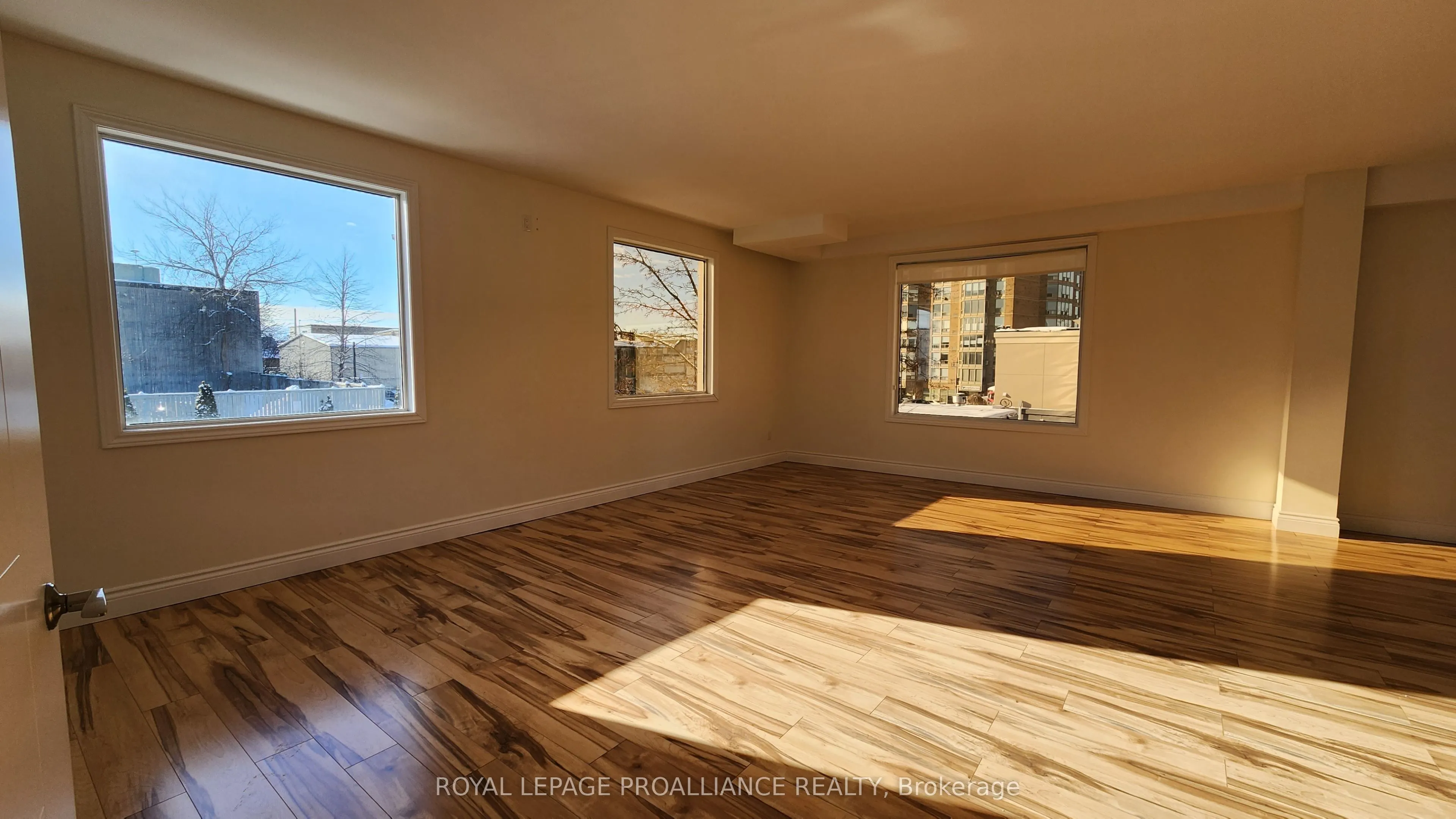 354 PINNACLE Street, #C