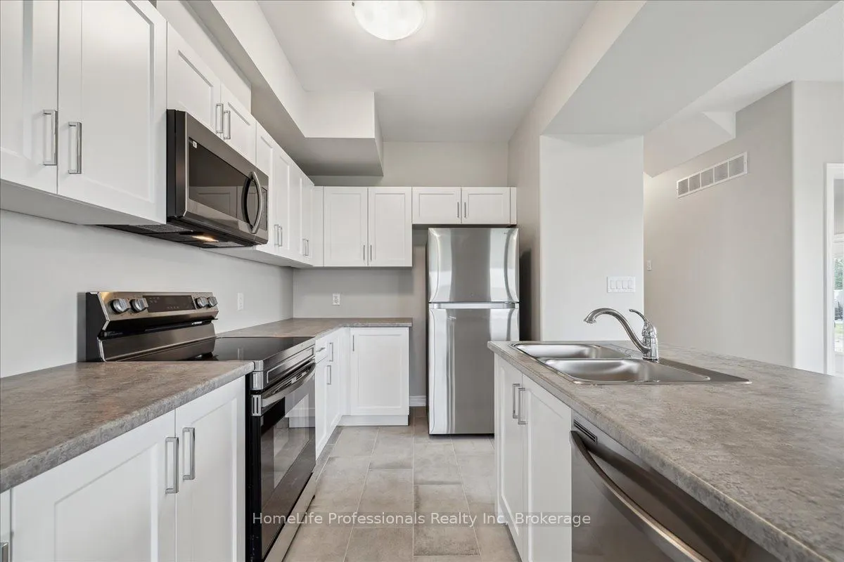 85 Elvira Way