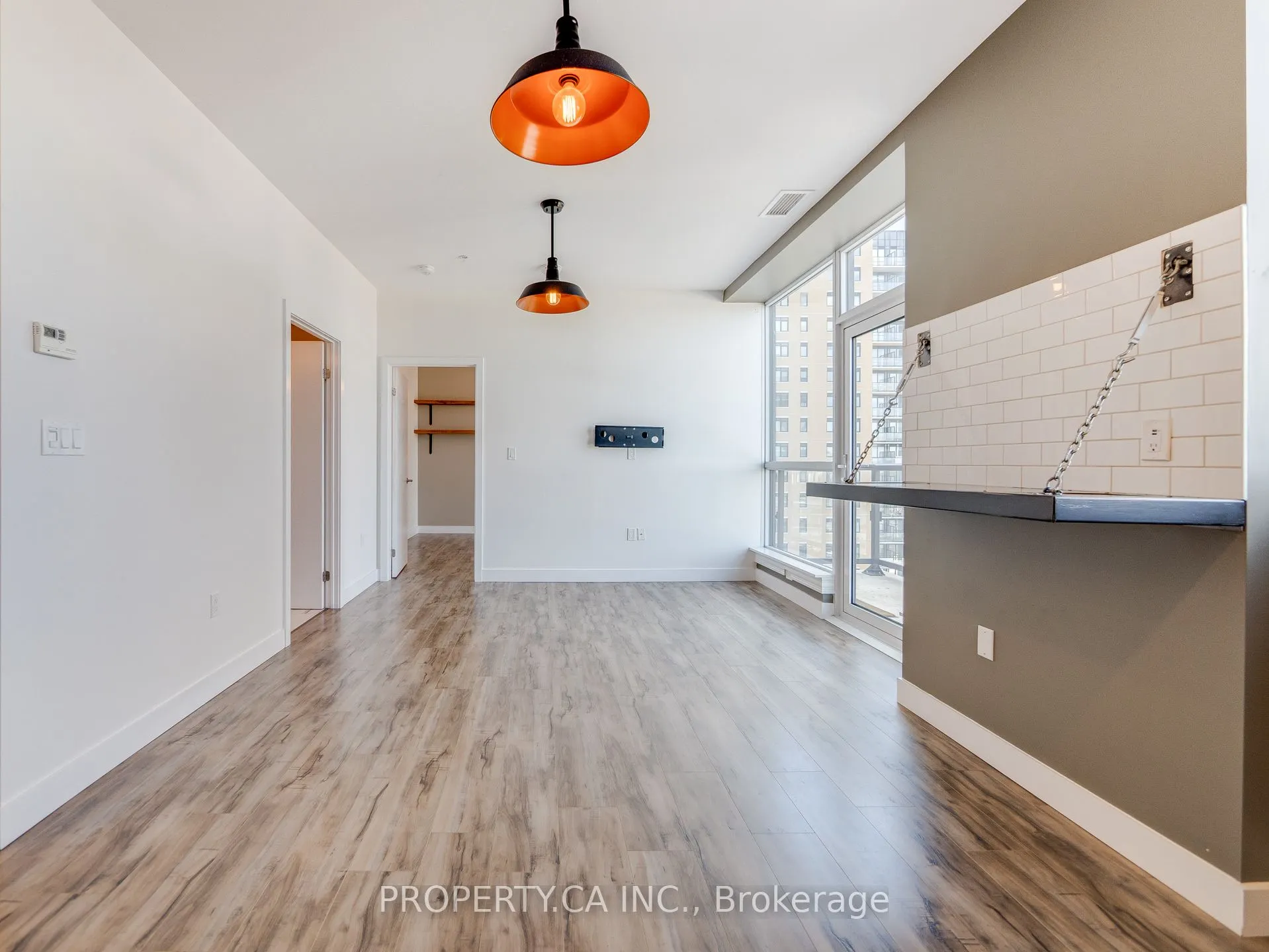 100 Garment Street, #1703