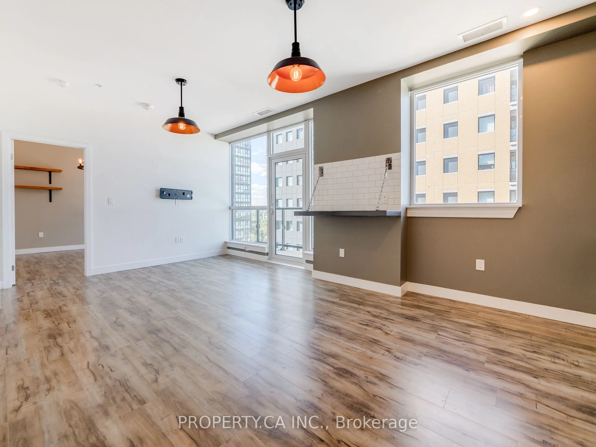 100 Garment Street, #1703