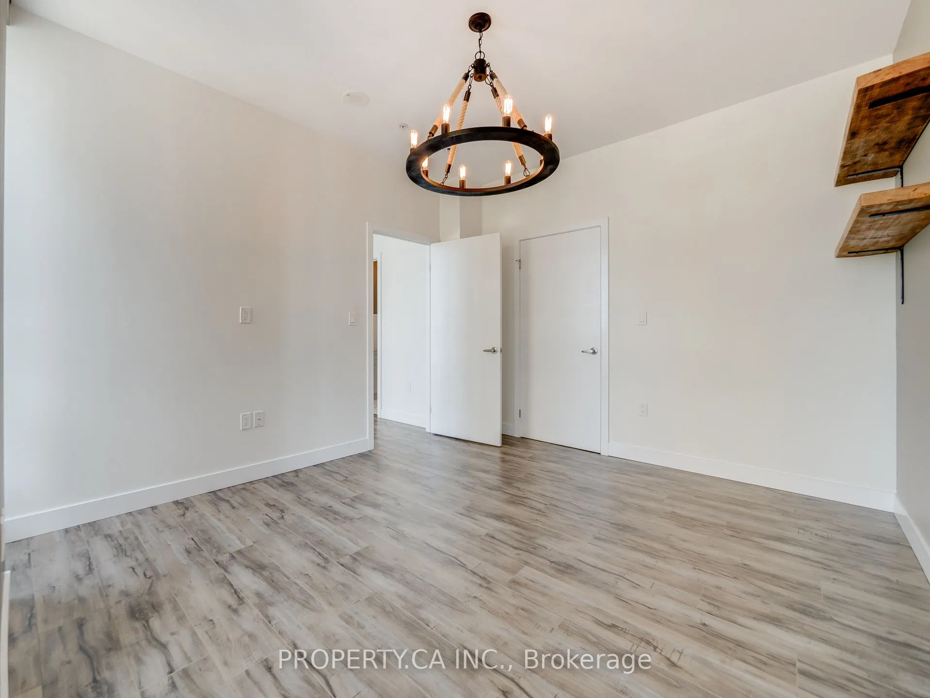 100 Garment Street, #1703