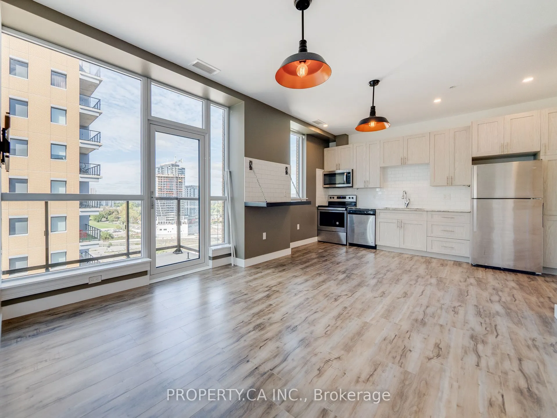 100 Garment Street, #1703
