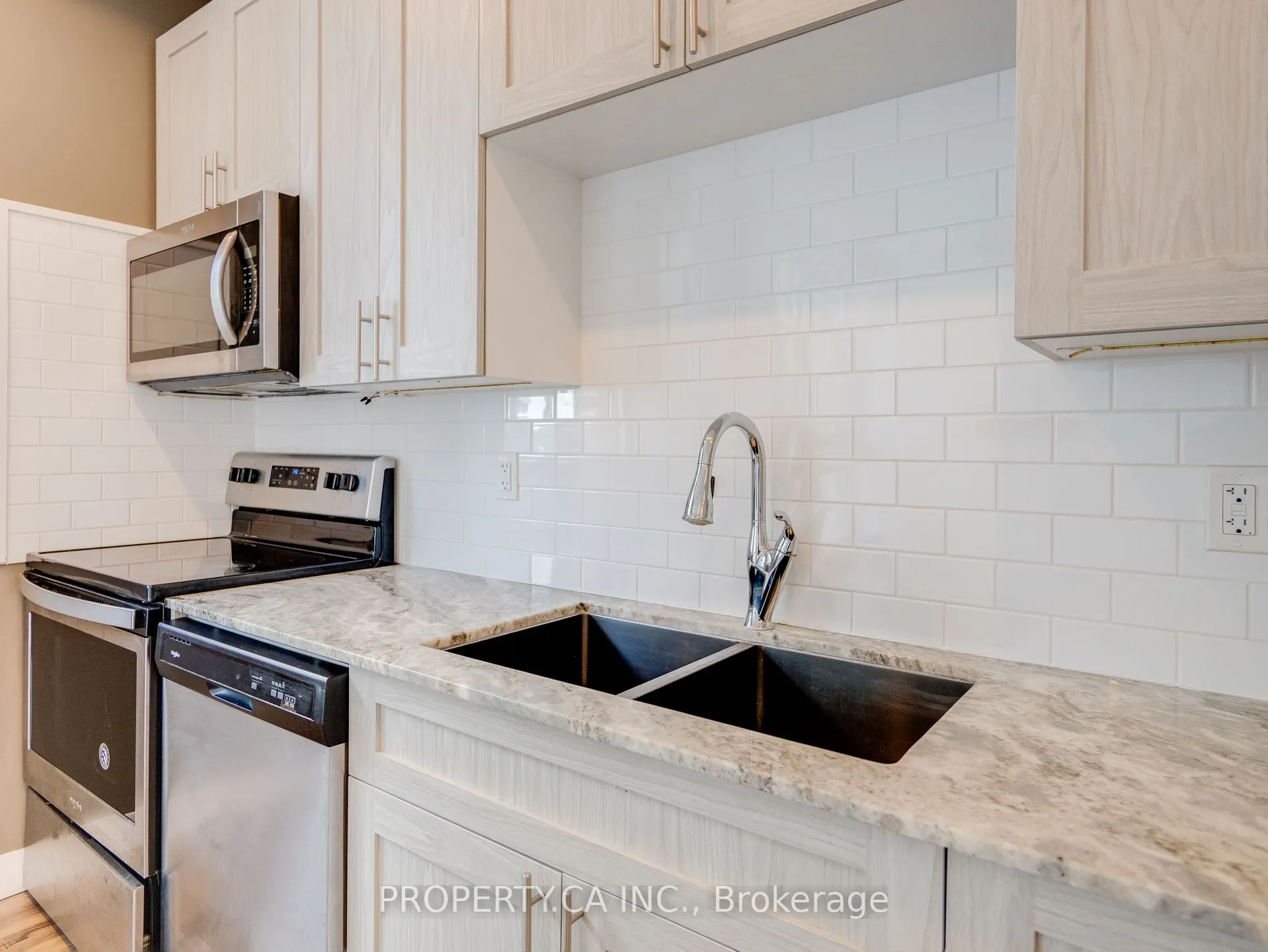 100 Garment Street, #1703