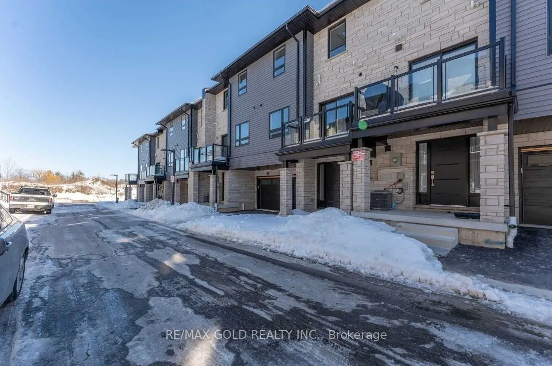 51 Sparrow Avenue, ##58