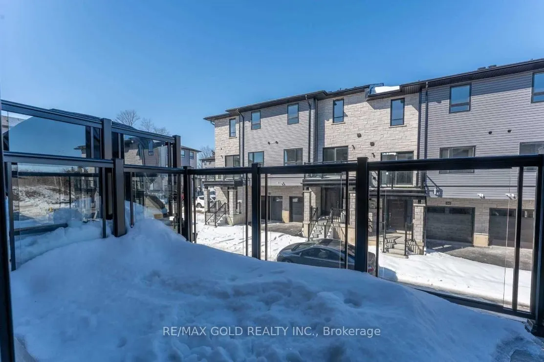 51 Sparrow Avenue, ##58