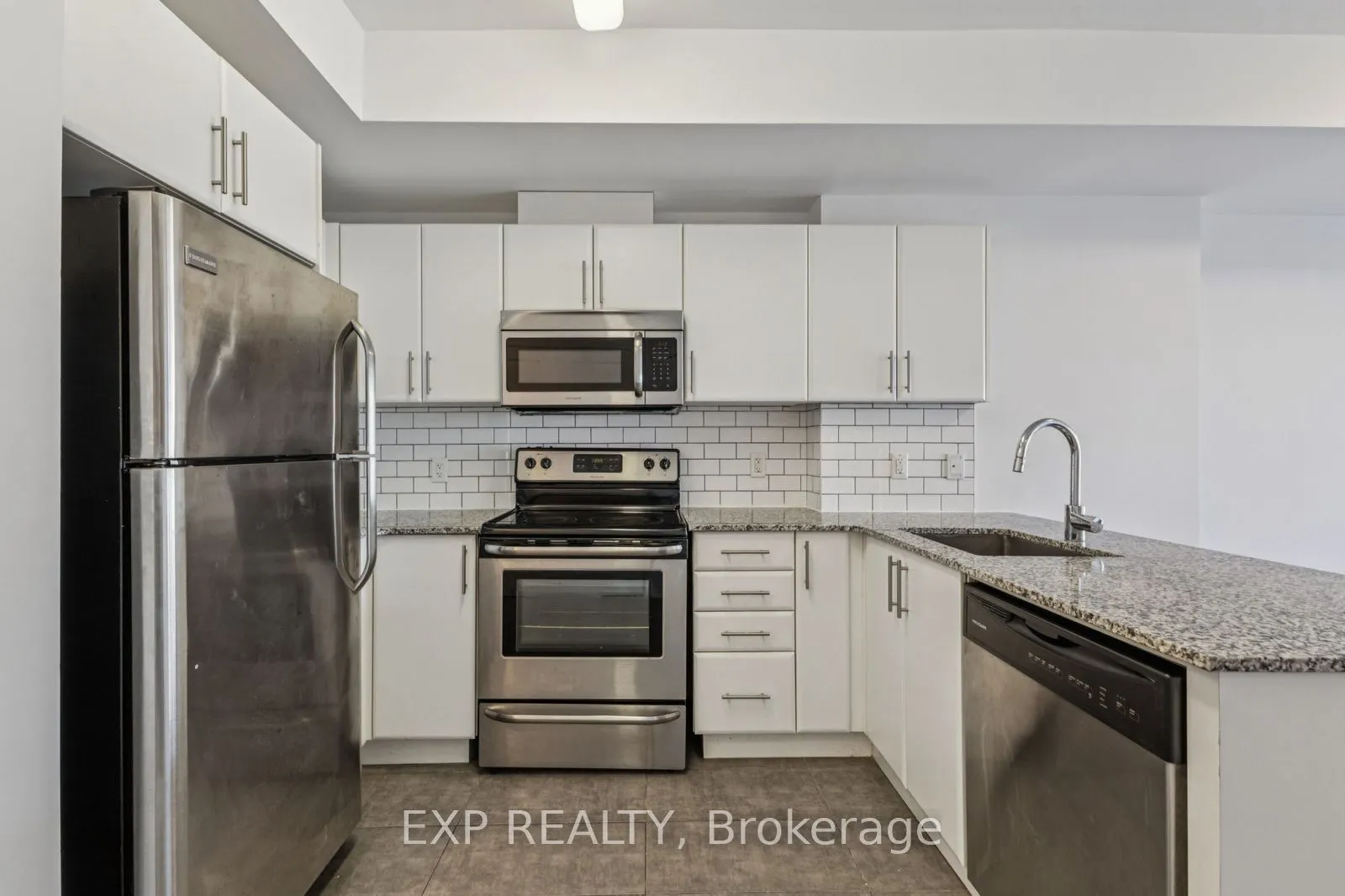 242 Rideau Street, #2604