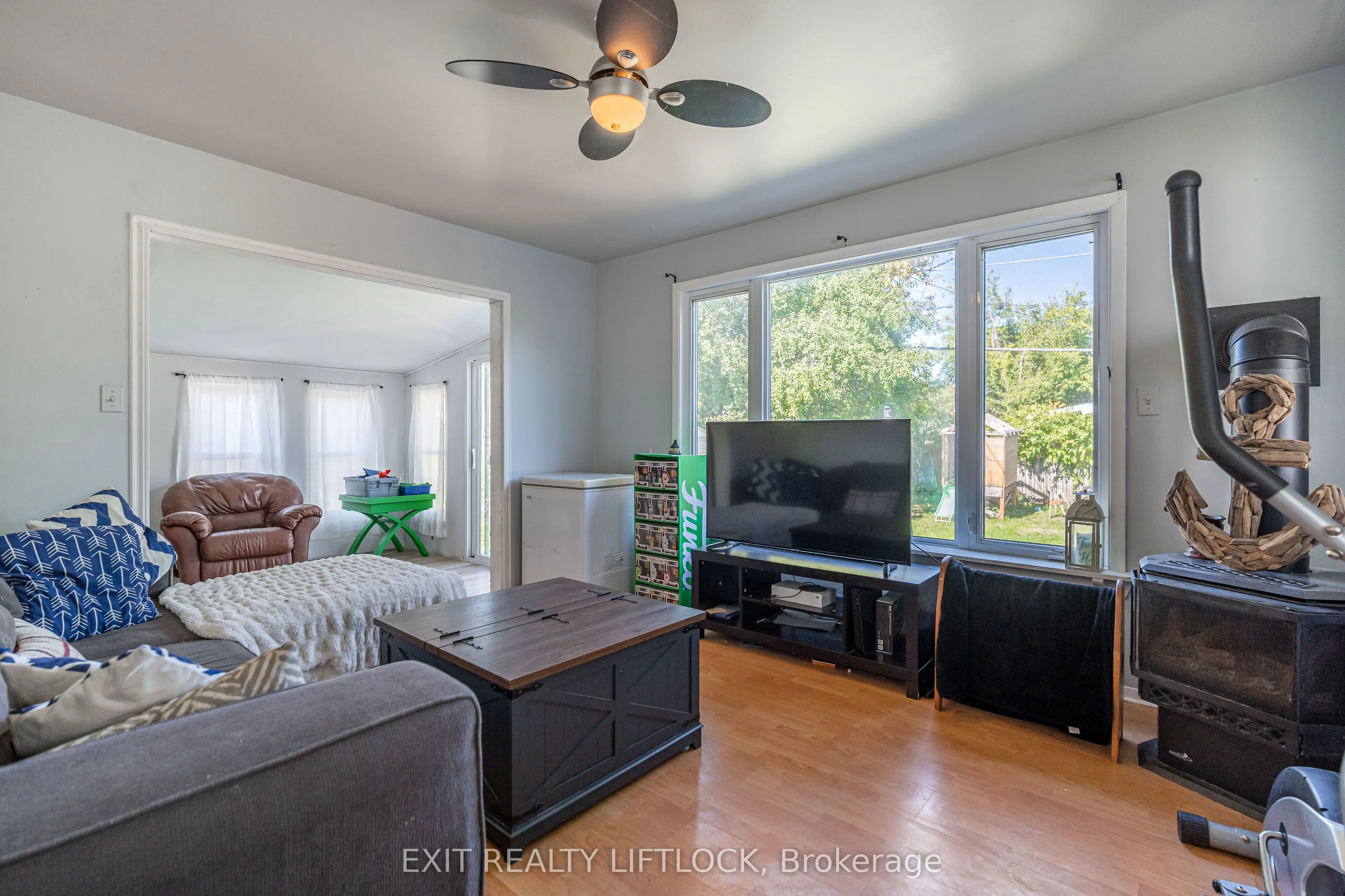 720 New Romaine Street