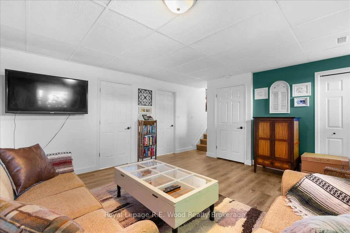 71 North Street W