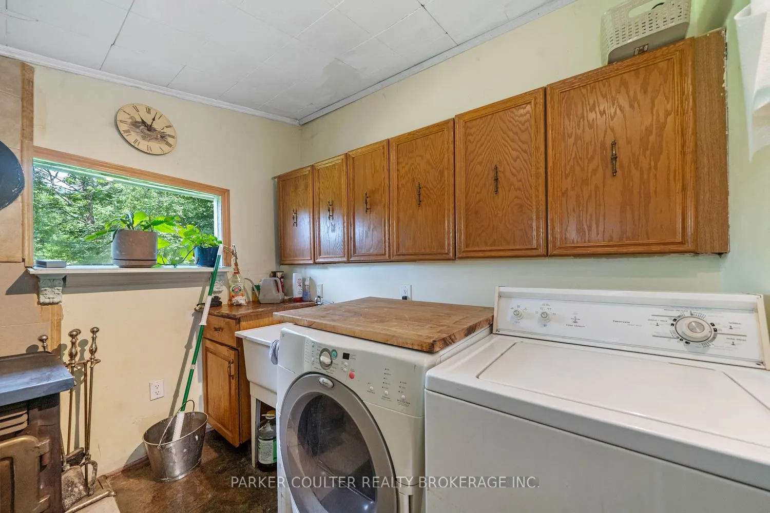 1291 Muskoka Rd 118 W