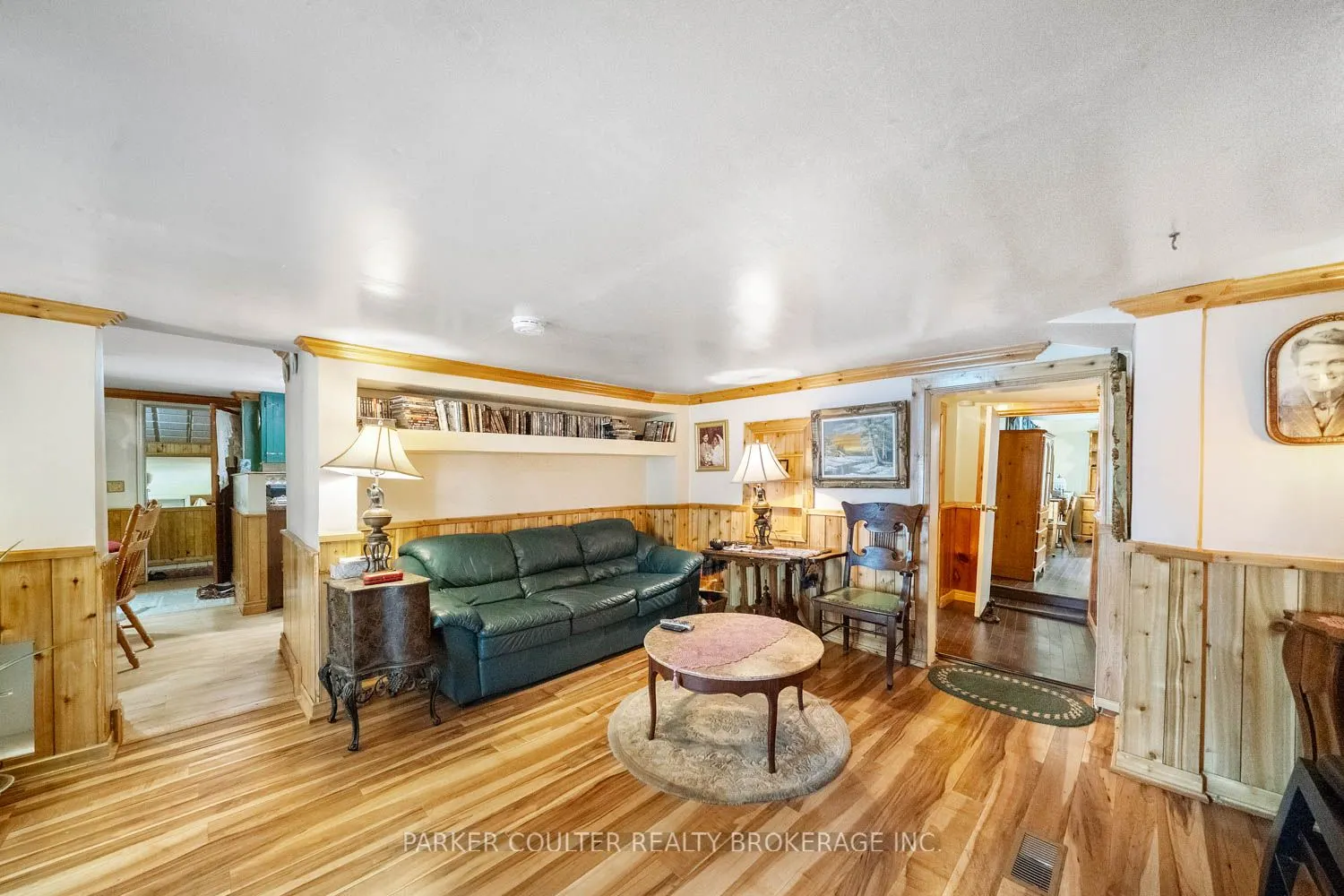 1291 Muskoka Rd 118 W