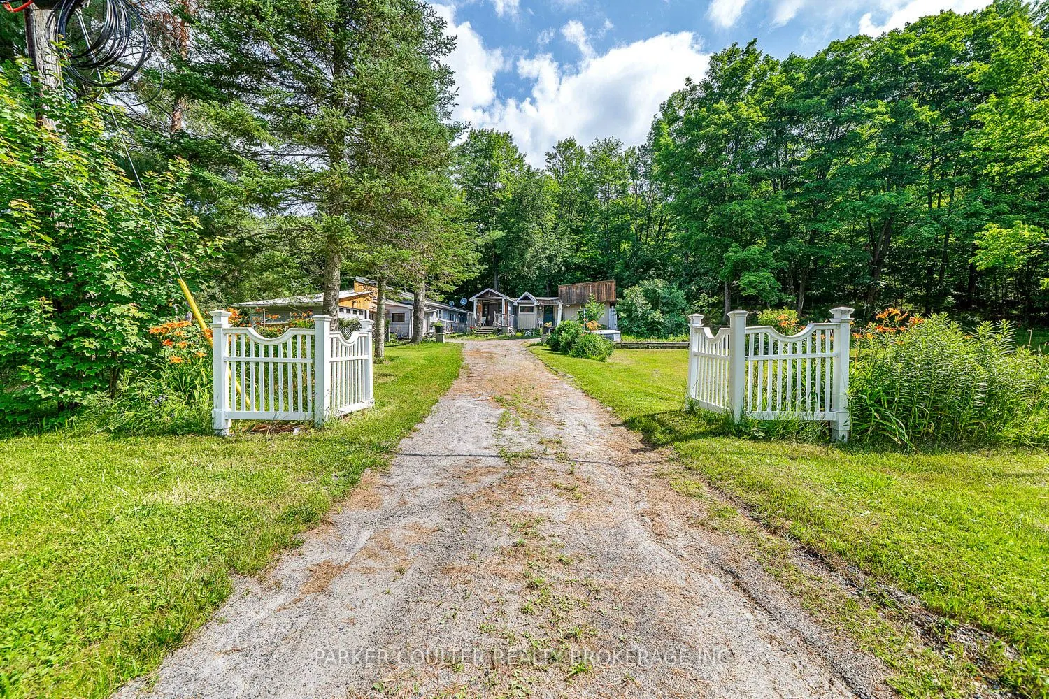 1291 Muskoka Rd 118 W