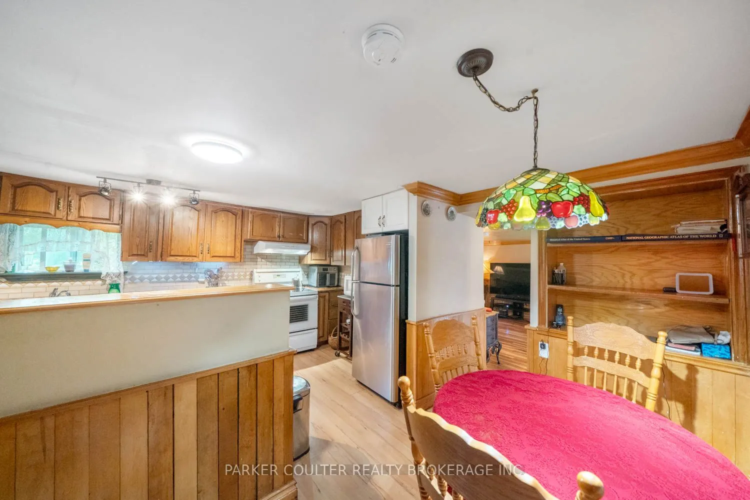 1291 Muskoka Rd 118 W