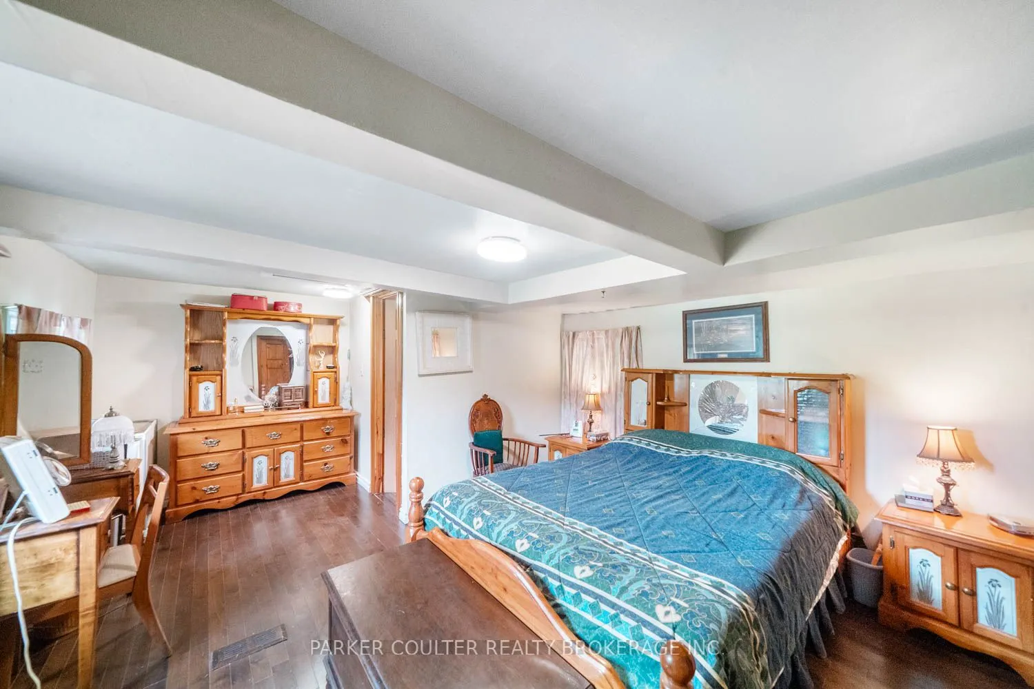 1291 Muskoka Rd 118 W