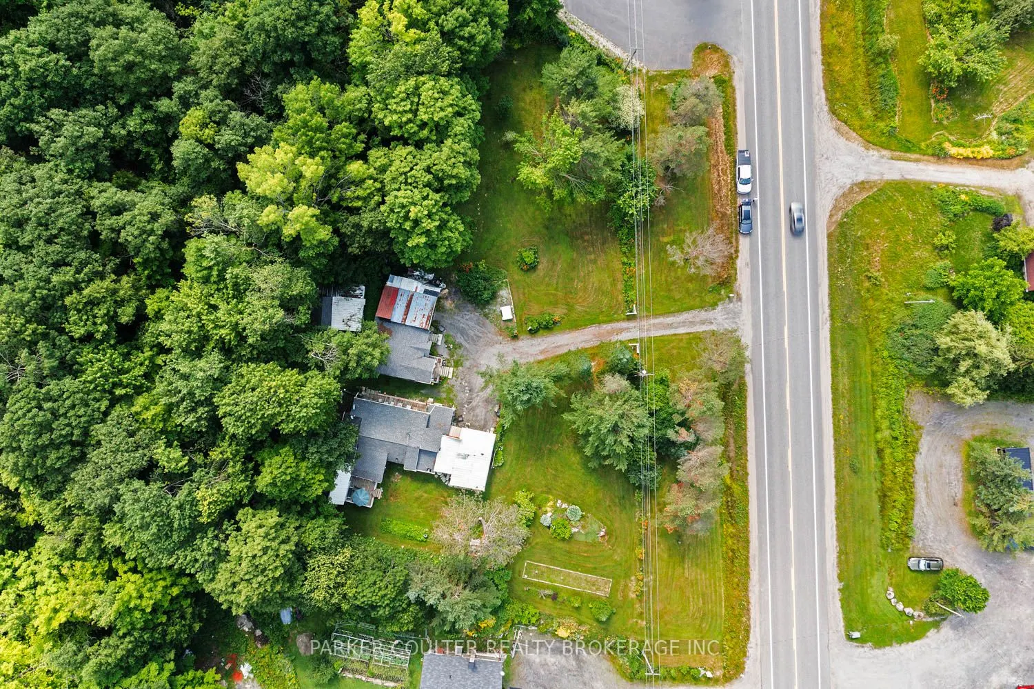1291 Muskoka Rd 118 W