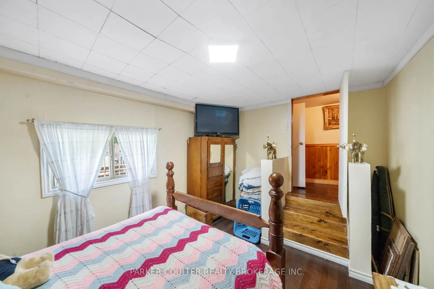 1291 Muskoka Rd 118 W