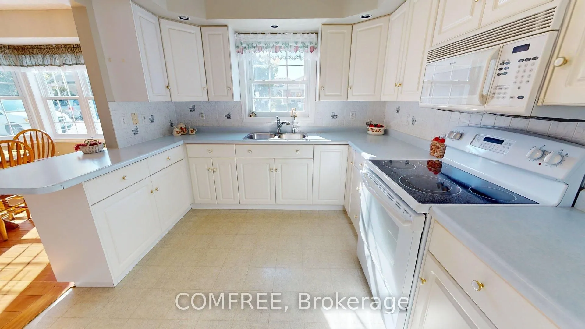 12 Pond View Drive, #12