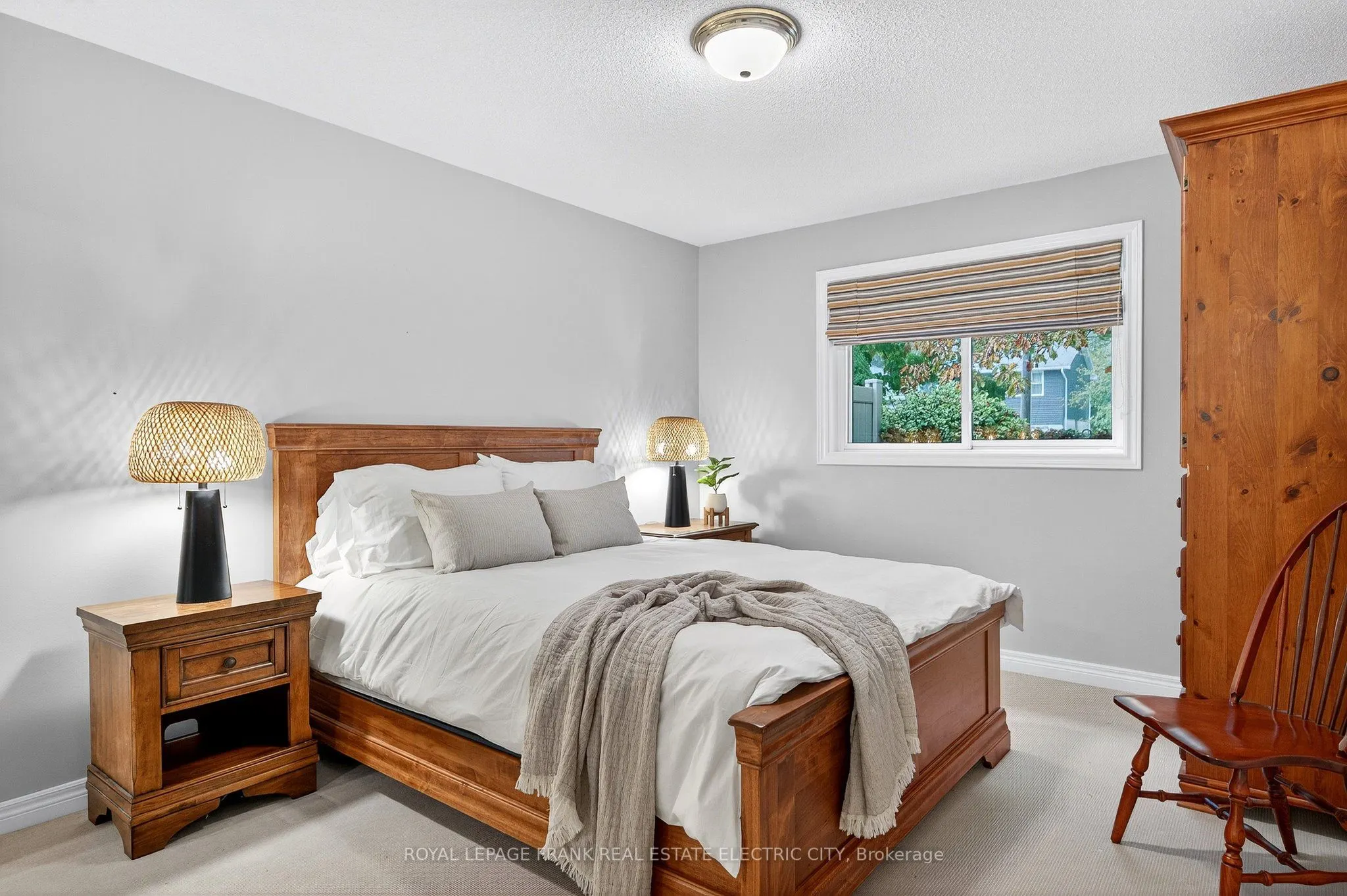 20 Charles Court, #20