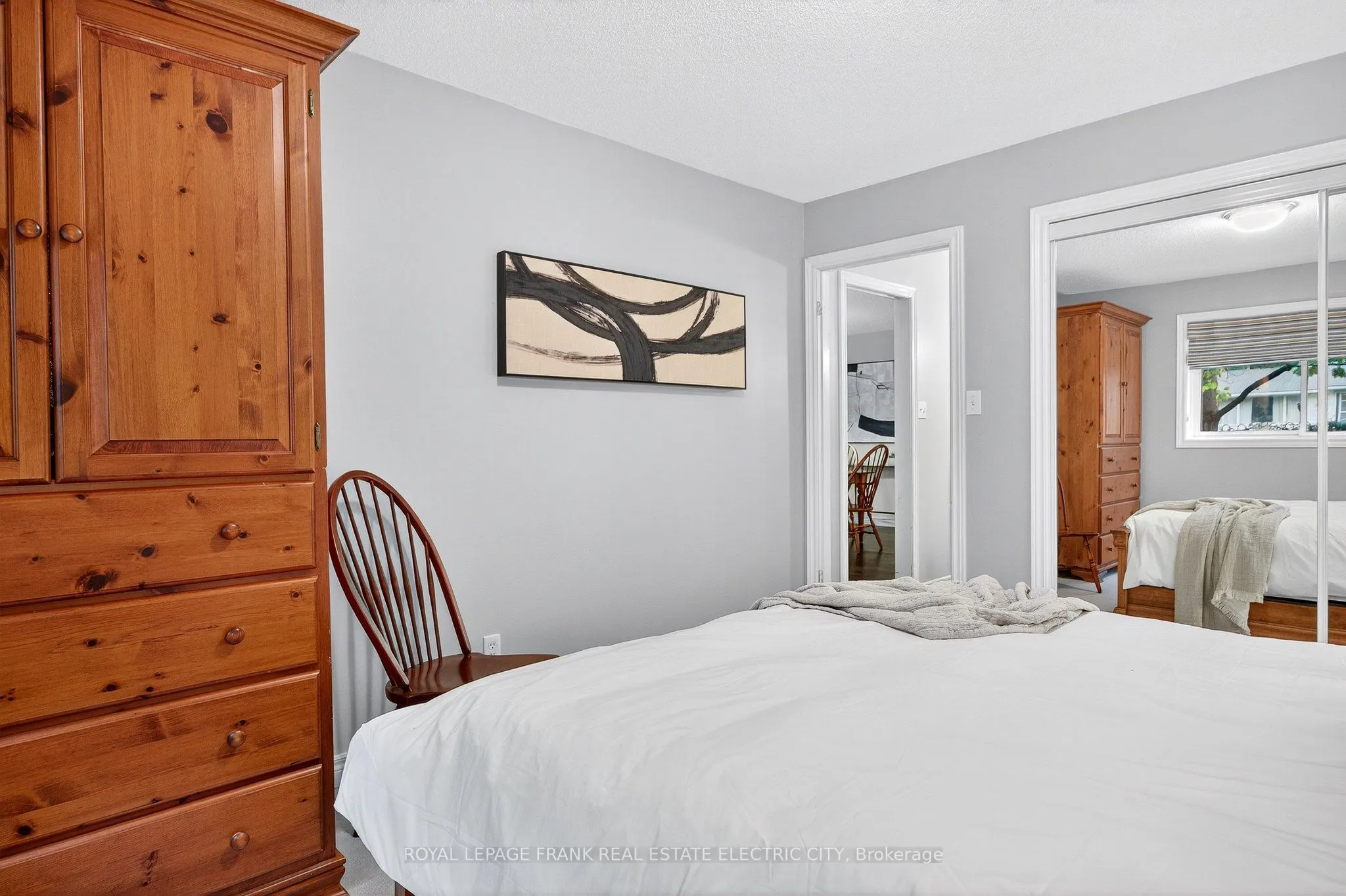 20 Charles Court, #20