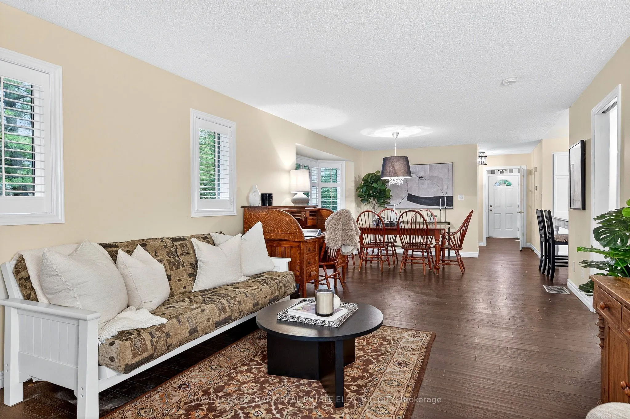 20 Charles Court, #20