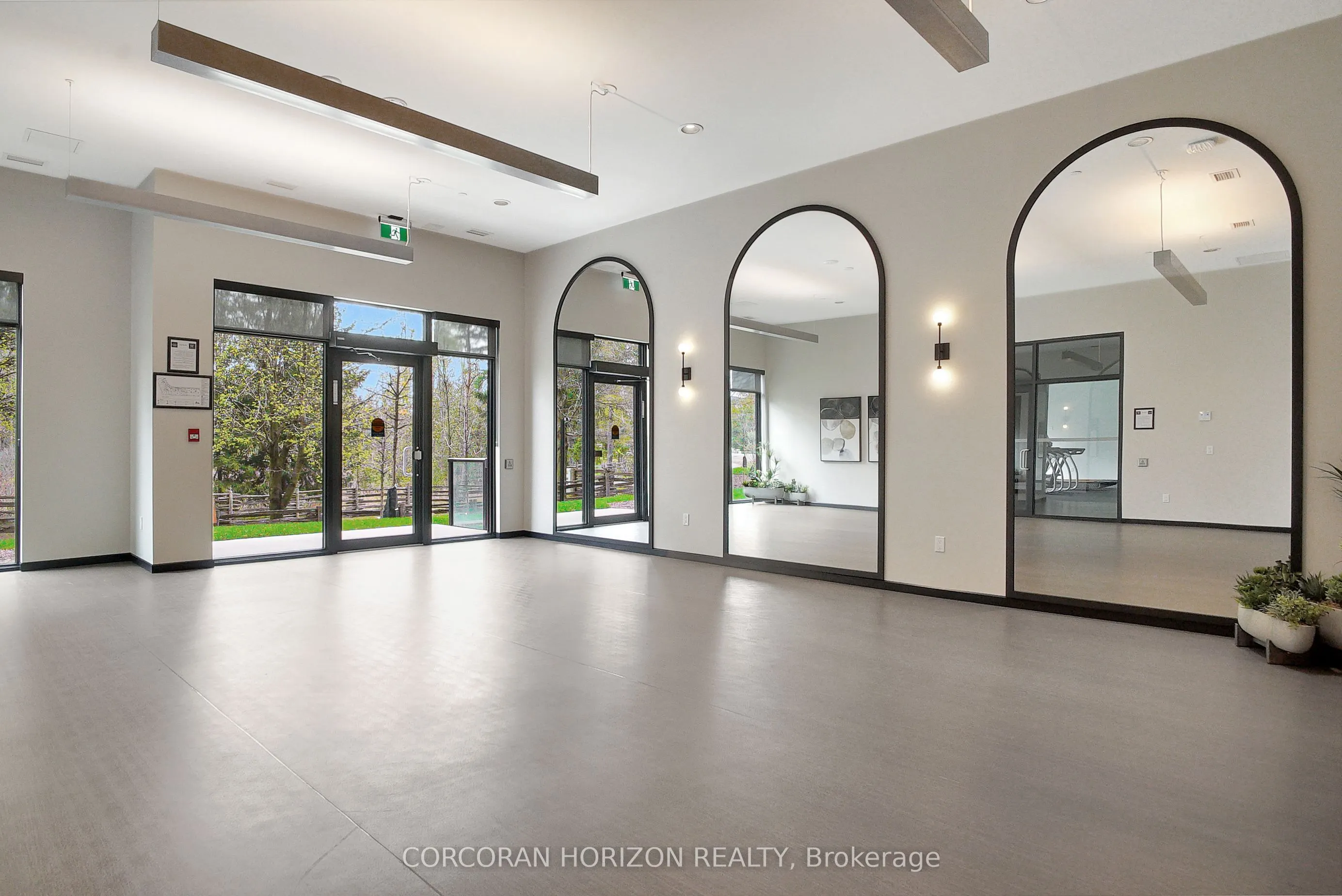 525 New Dundee Road, #203