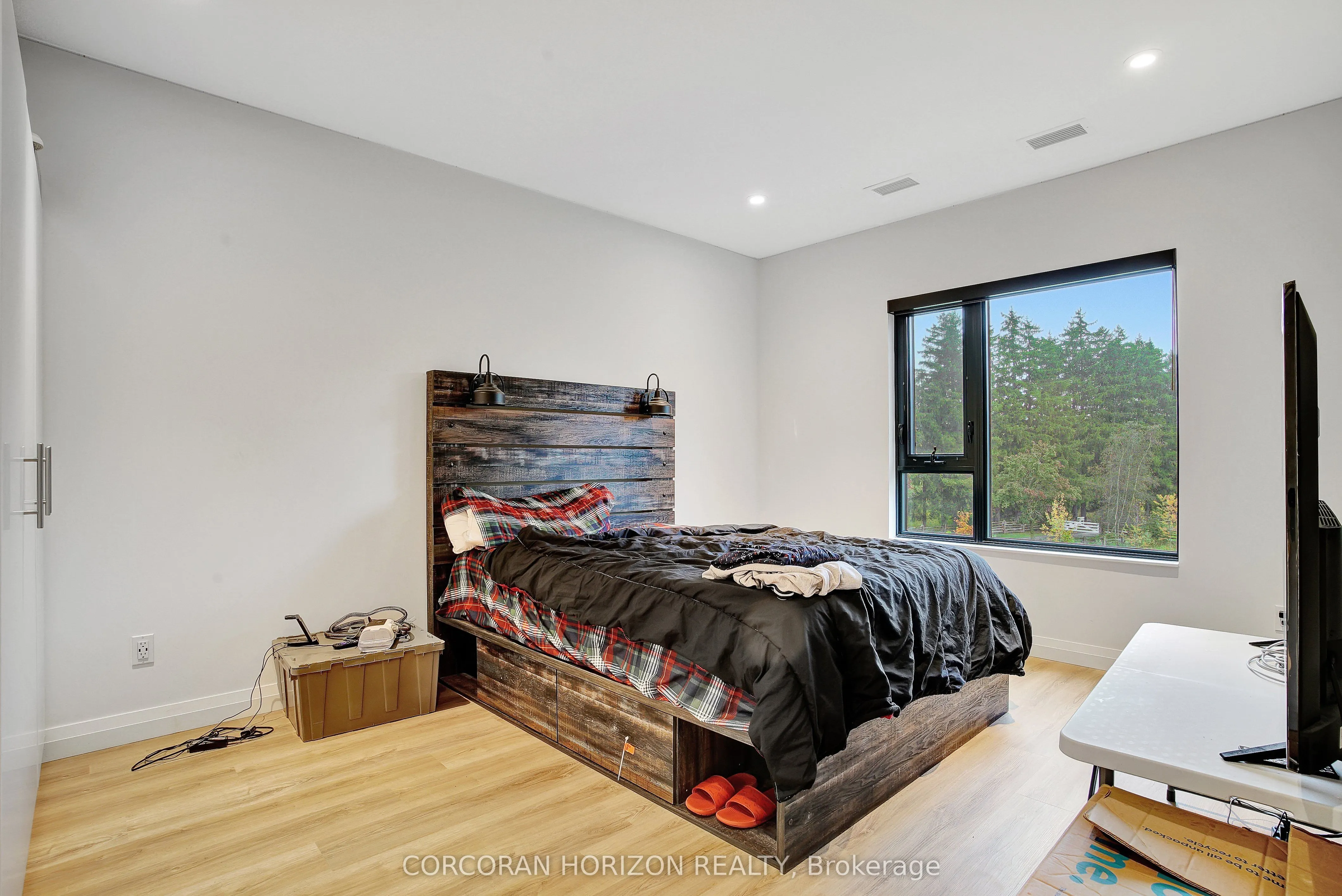 525 New Dundee Road, #203