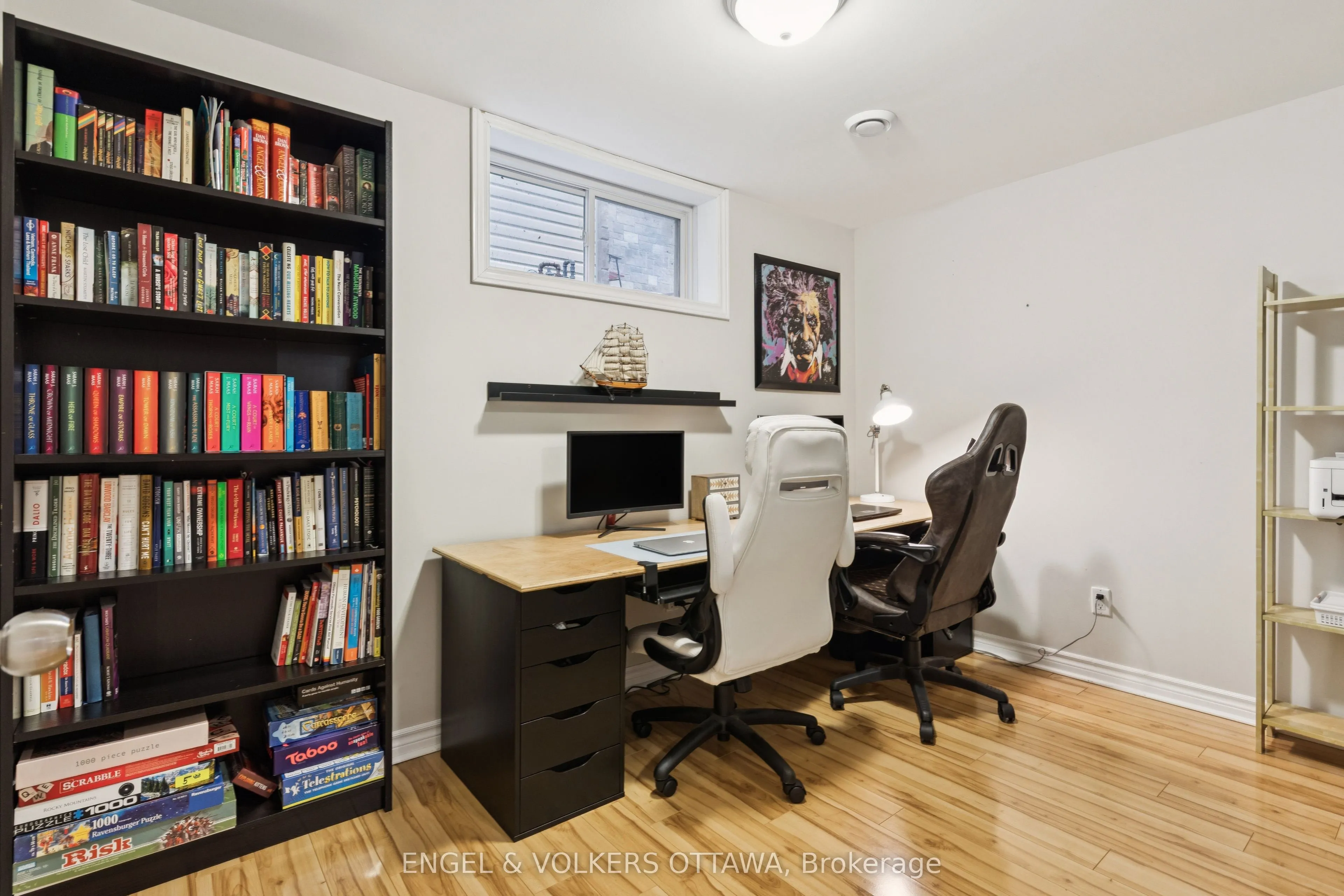 161 Des Pins Street