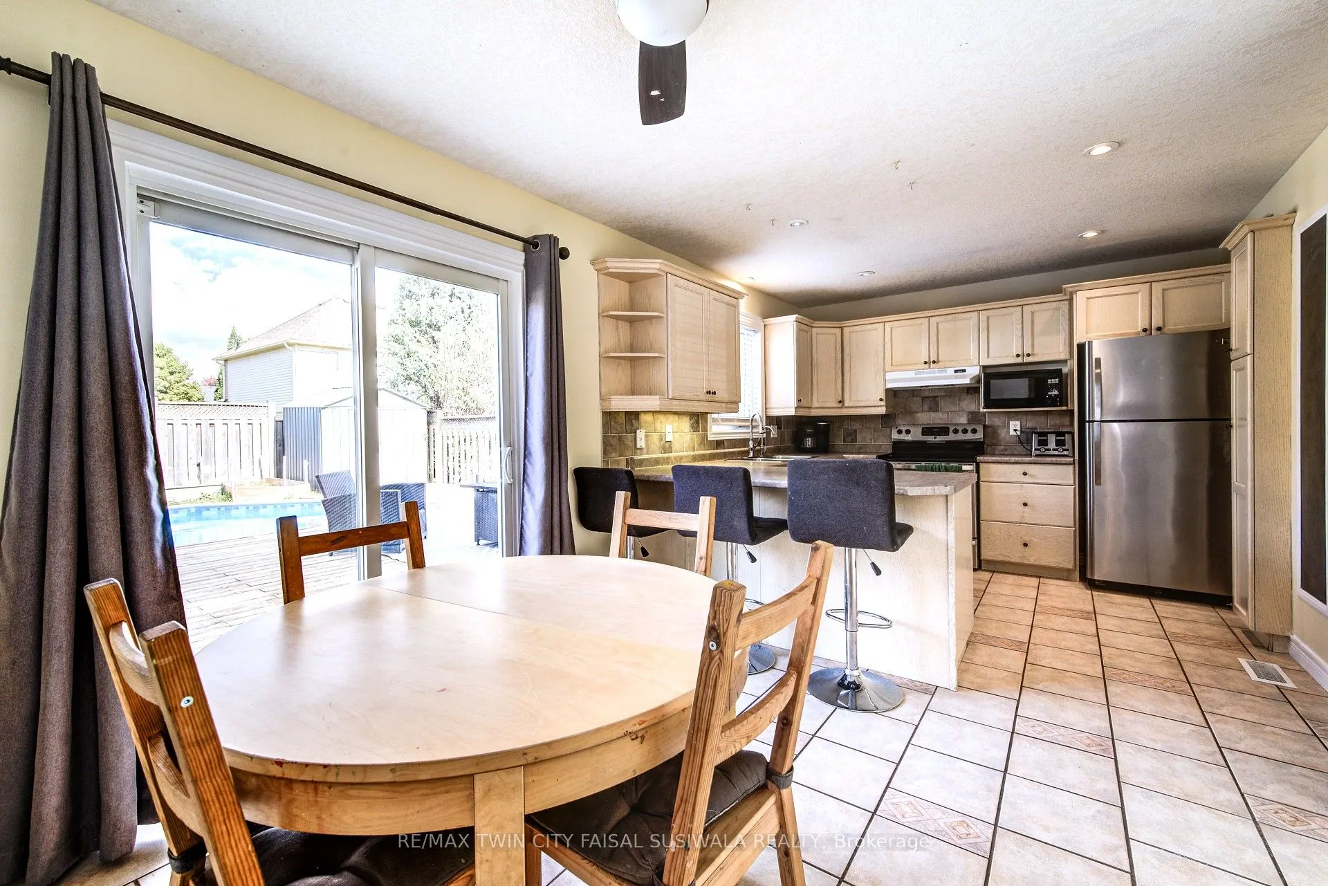 181 Harwood Road