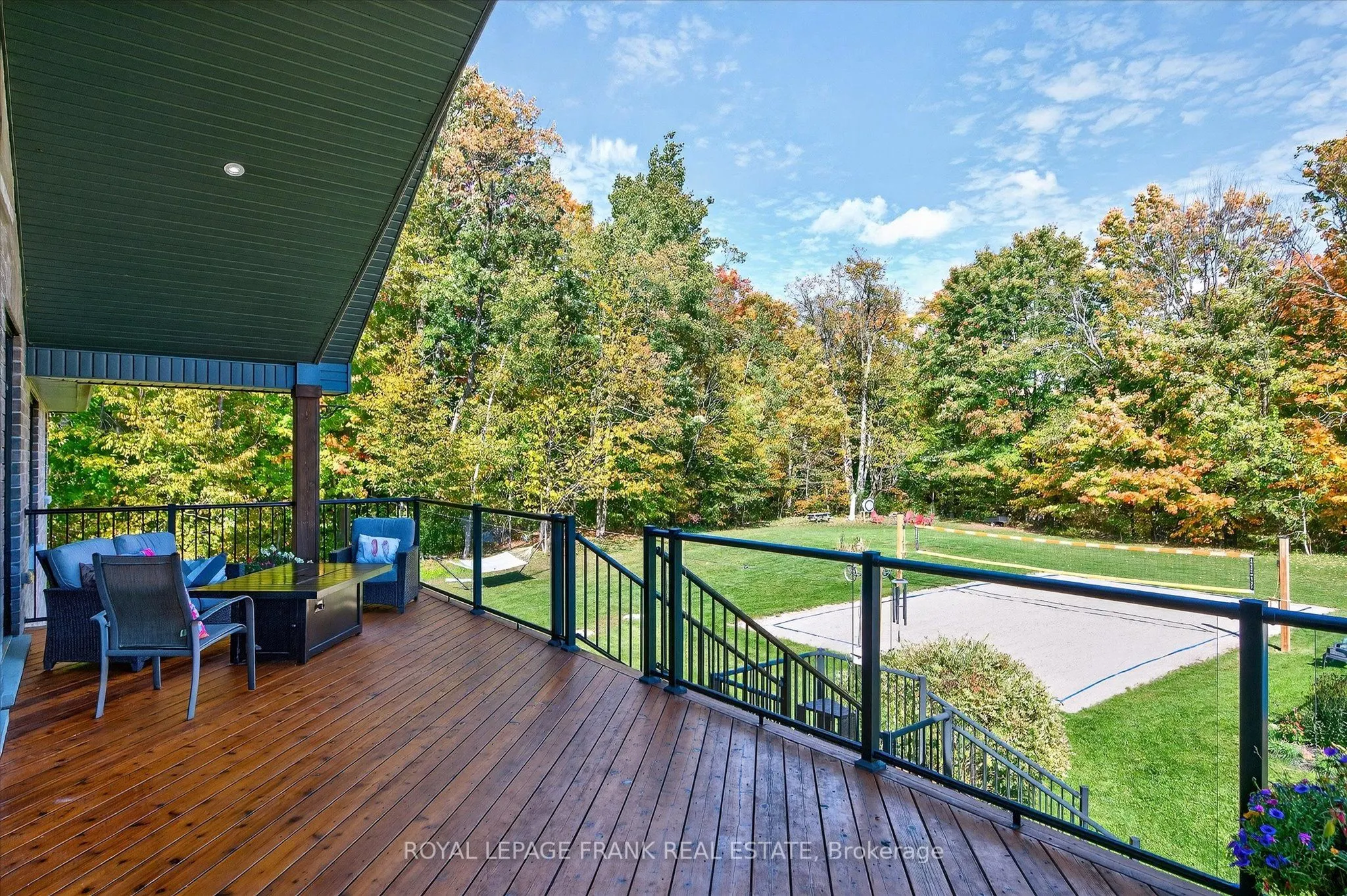 633 Carveth Drive