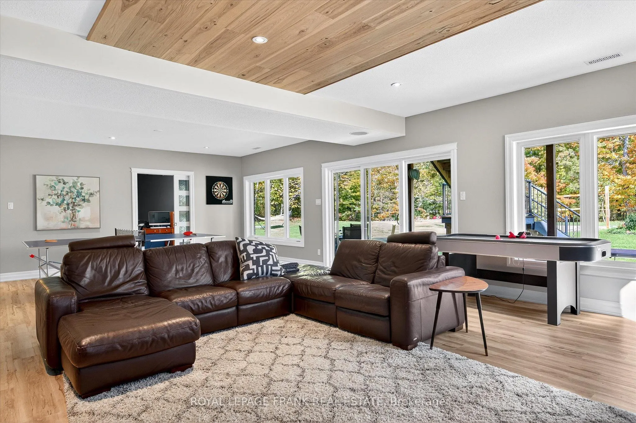 633 Carveth Drive