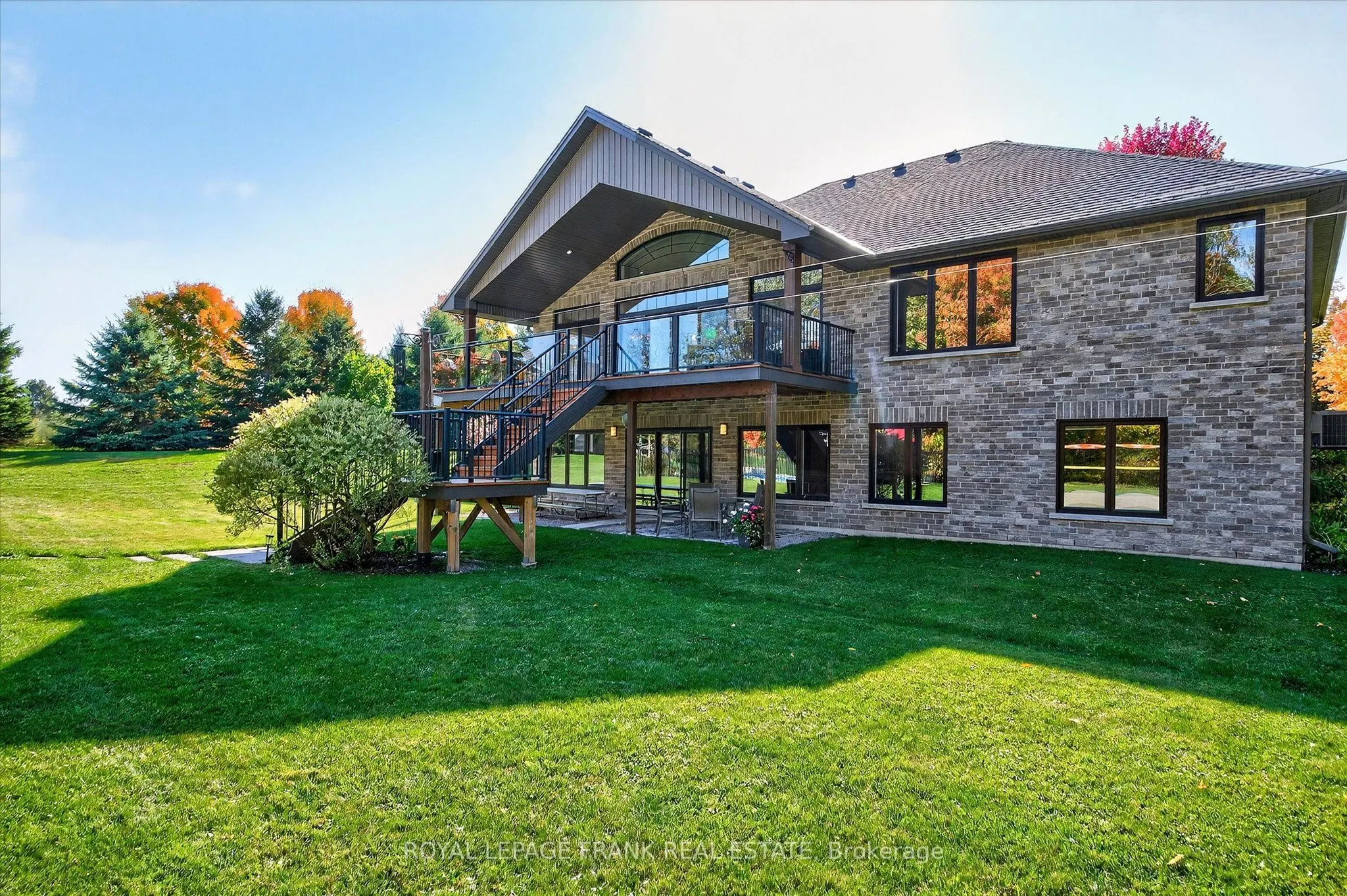 633 Carveth Drive