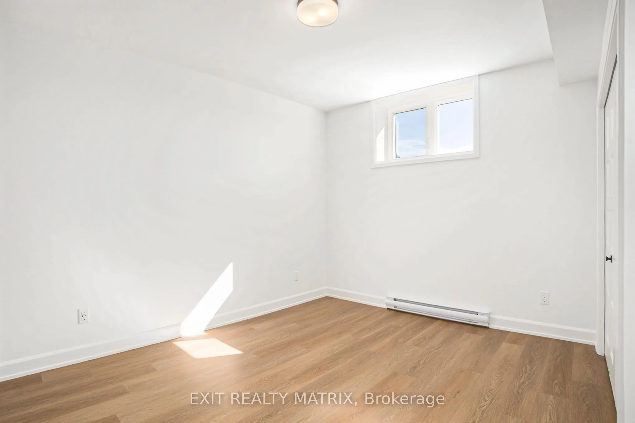 560 Regina Street, #B