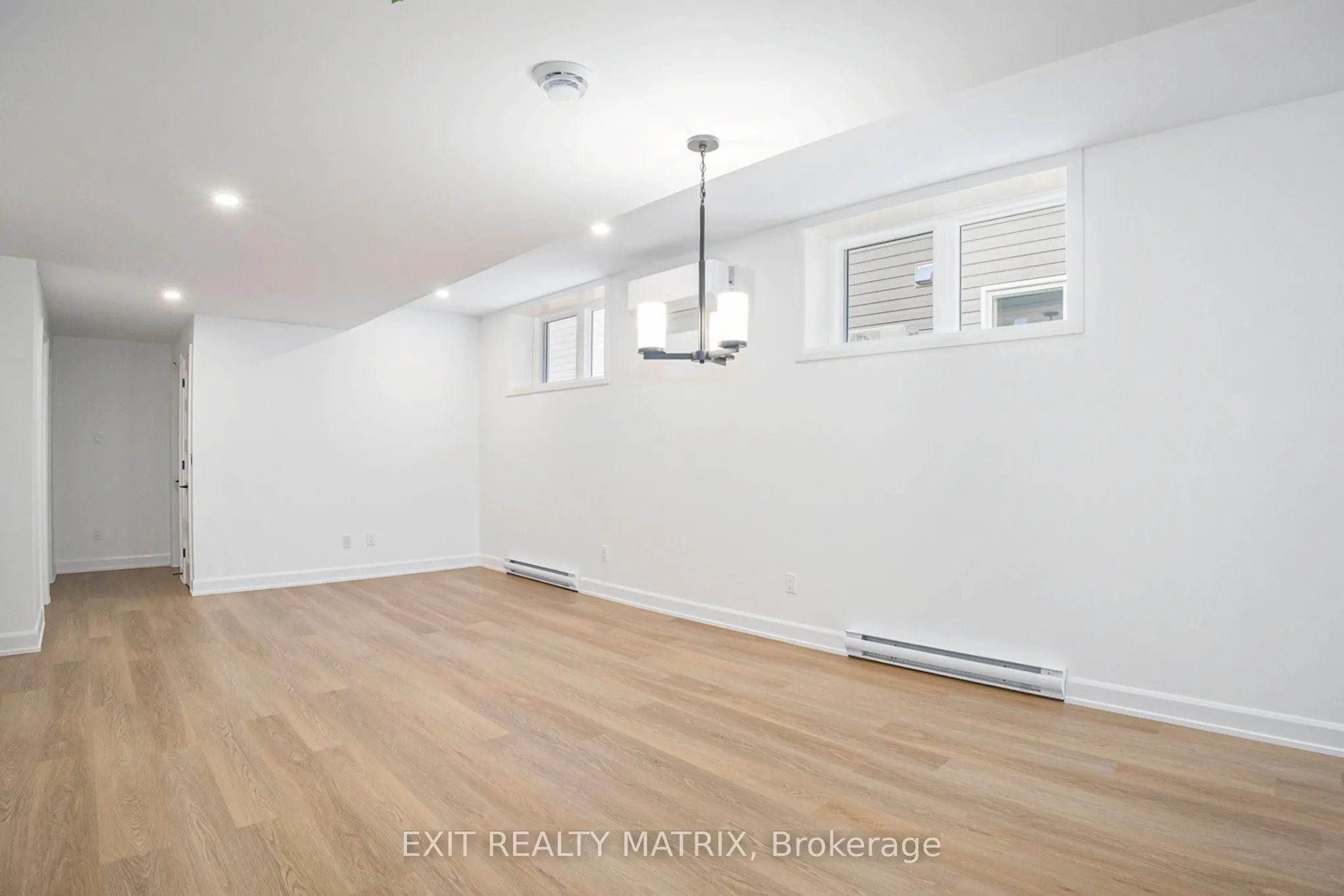 560 Regina Street, #B