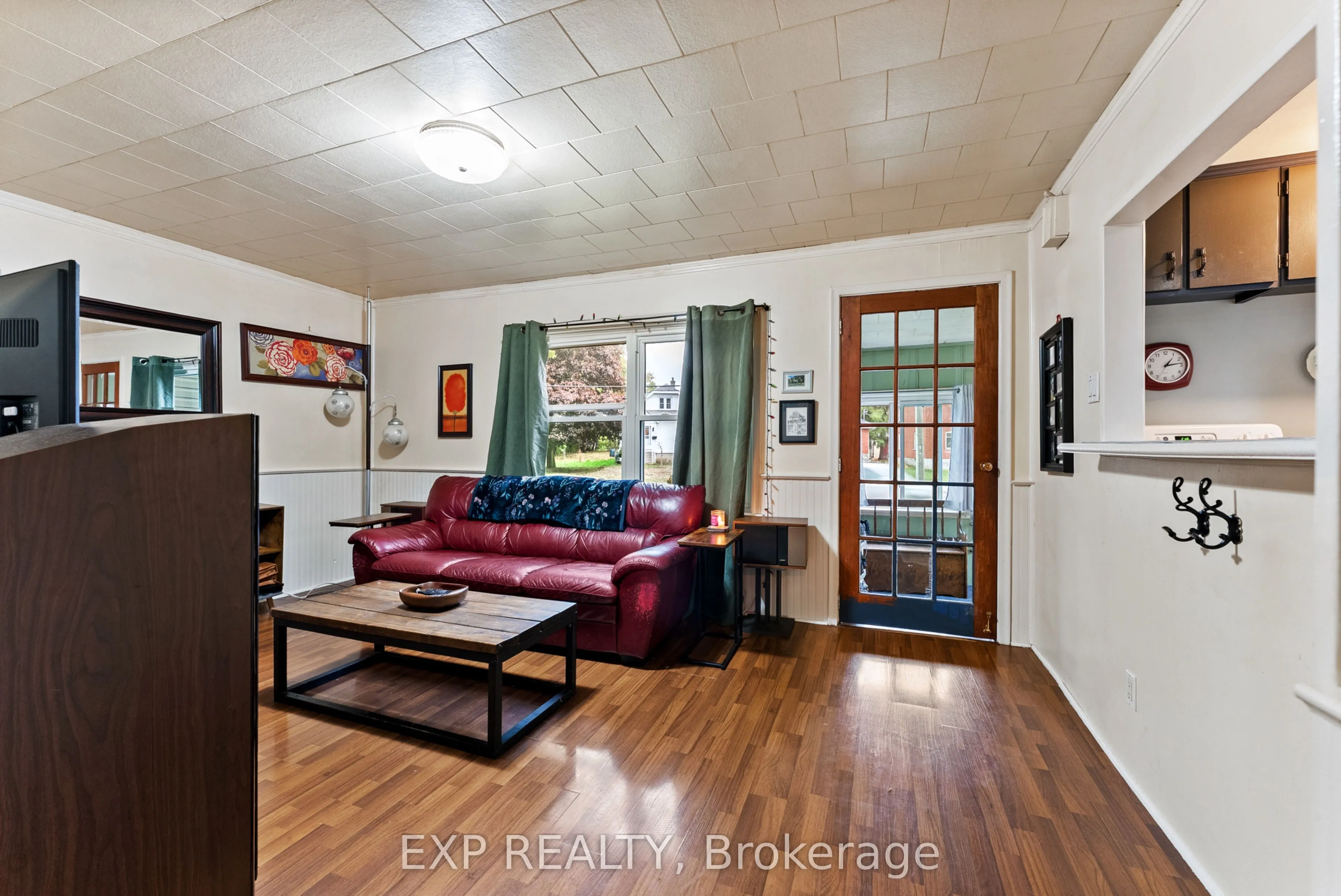138 Byron Street