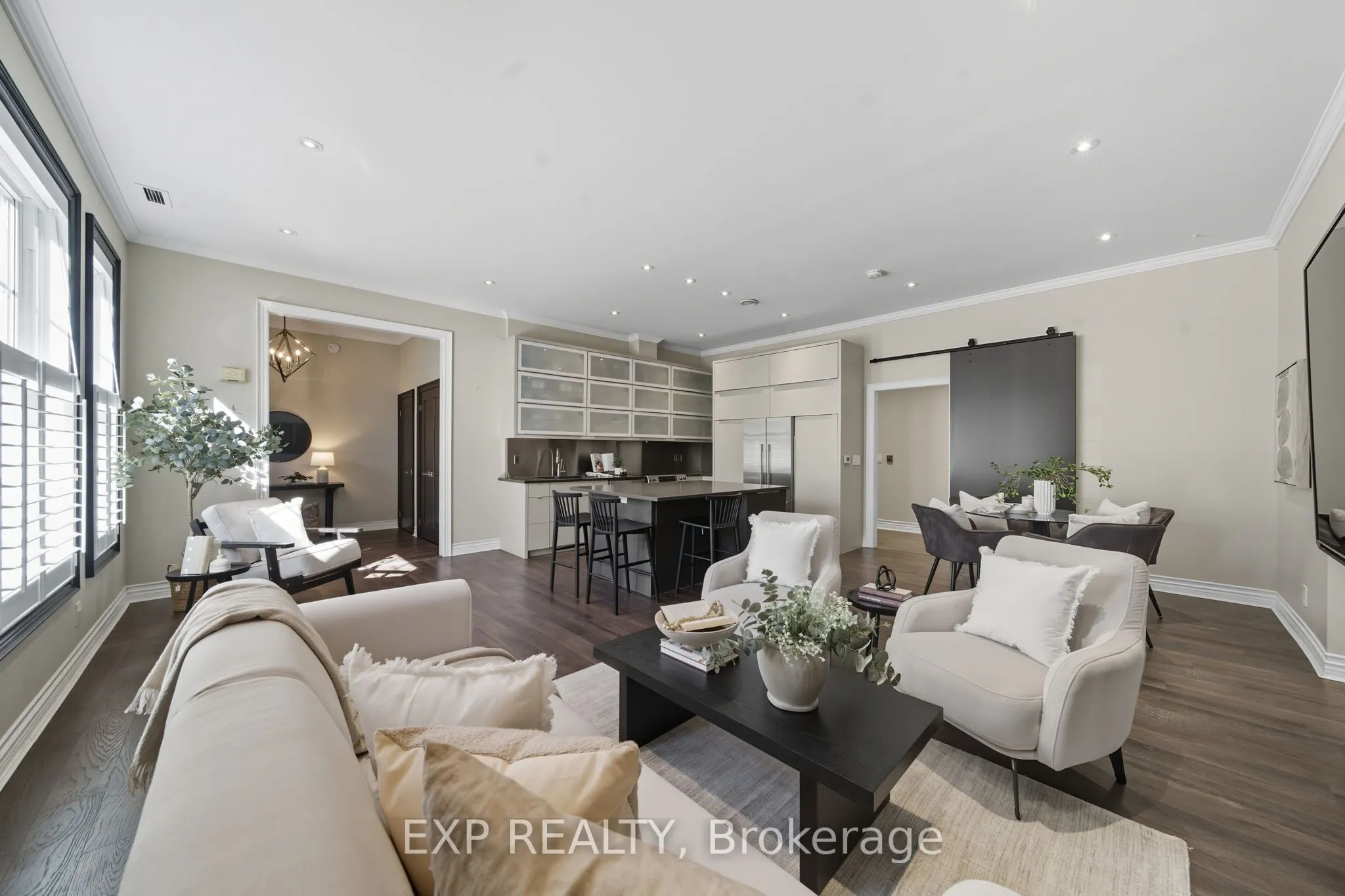 136 Hibernia Street, #102