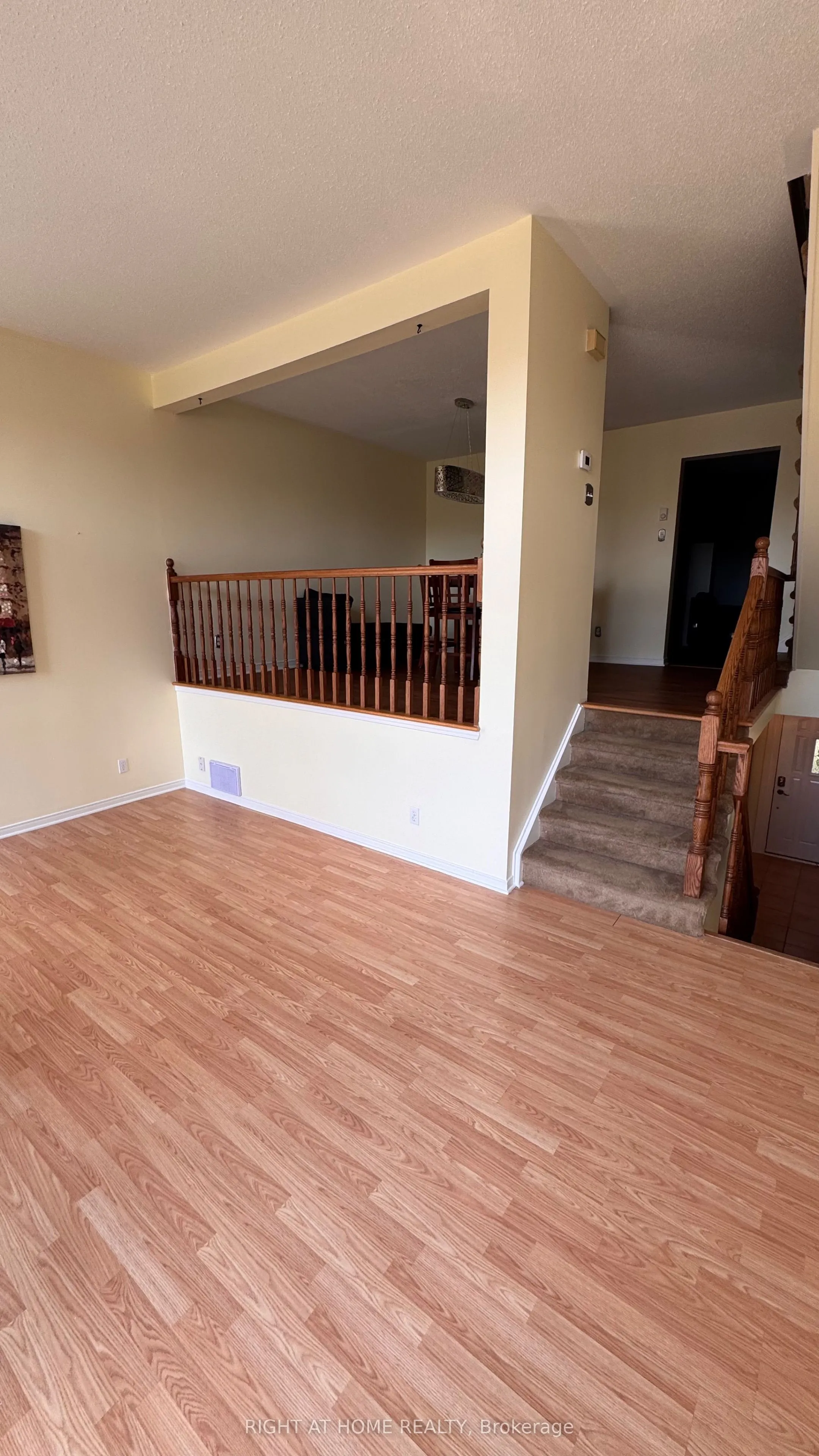 640 BROME Crescent