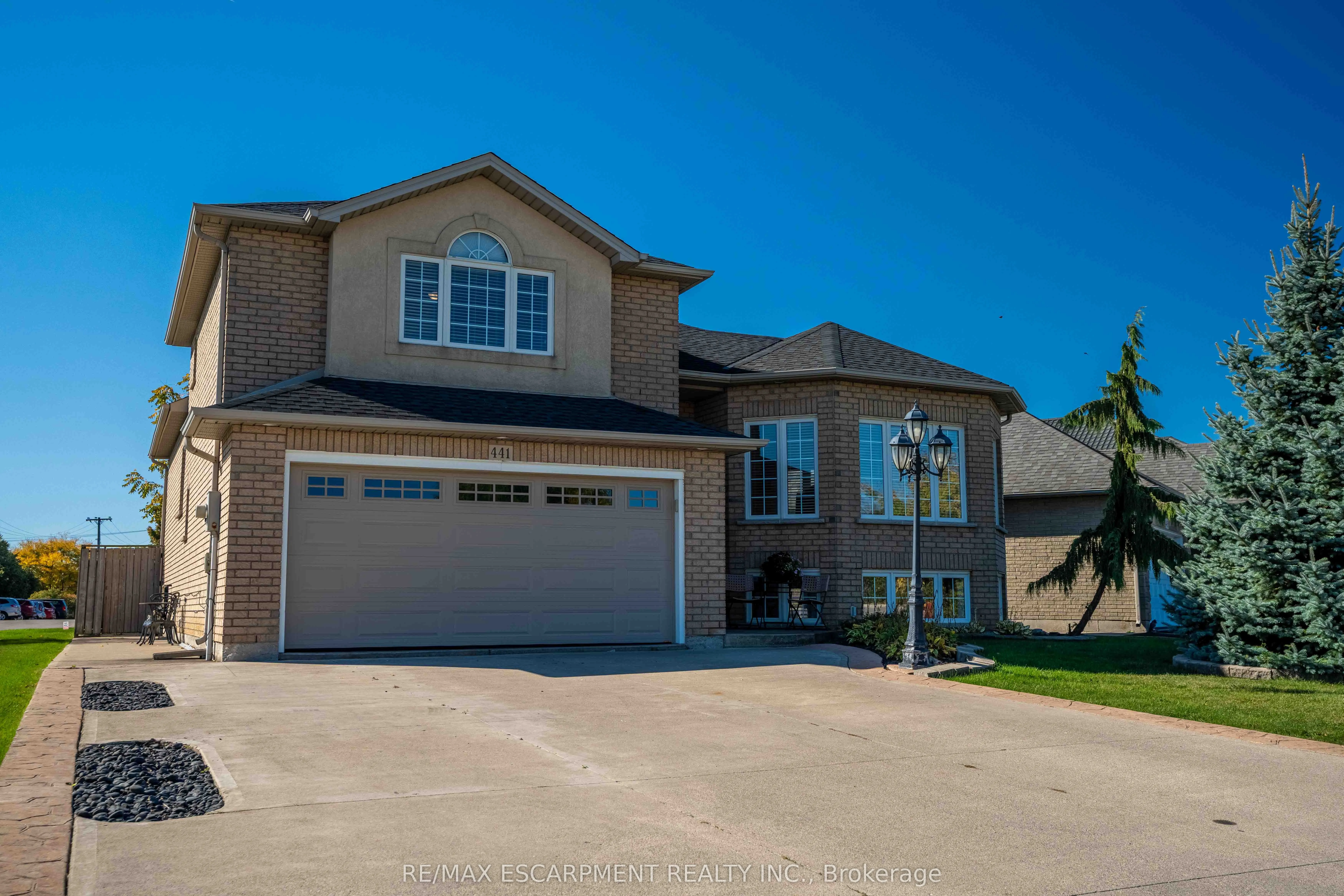 441 Crerar Drive
