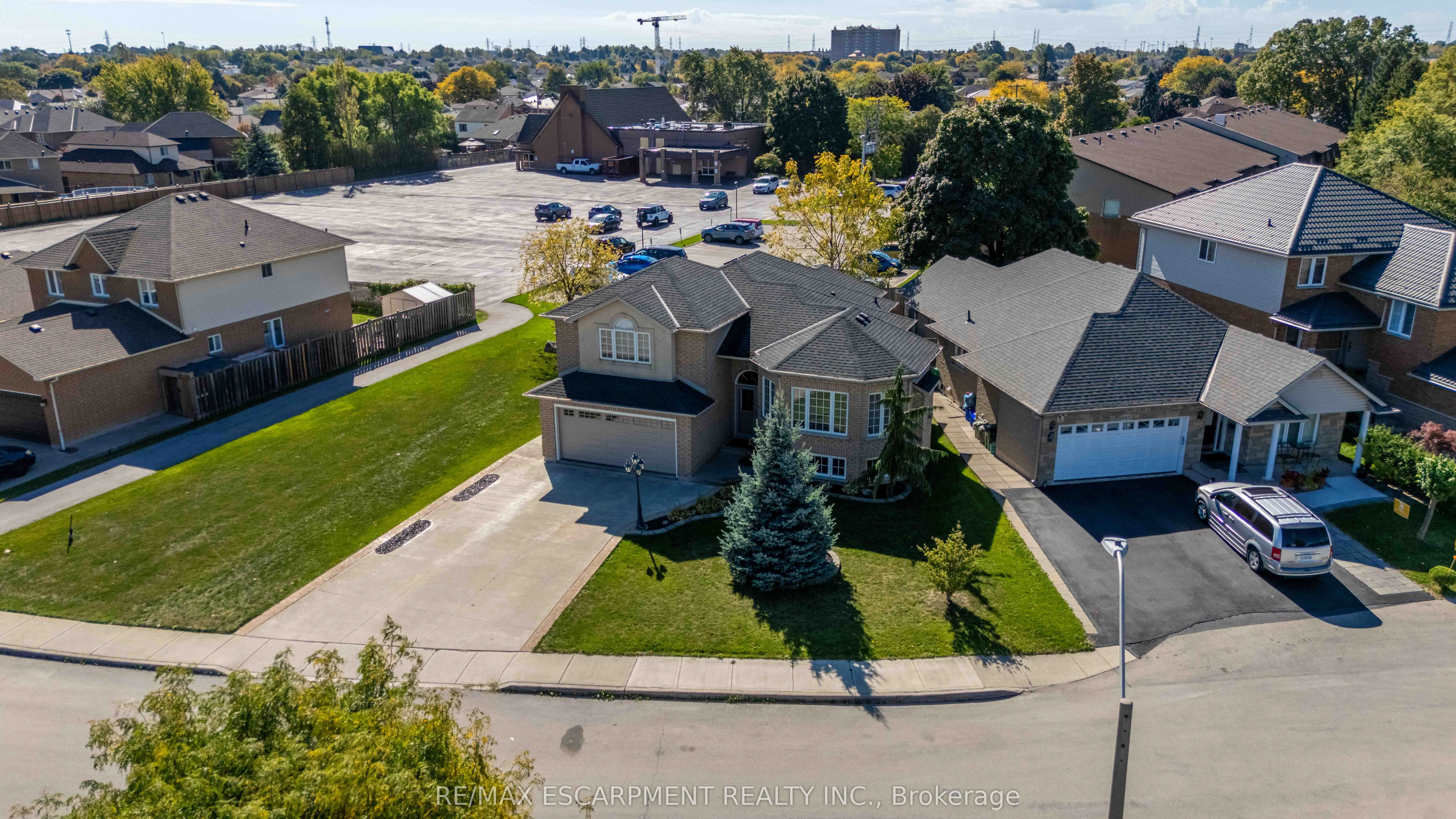 441 Crerar Drive