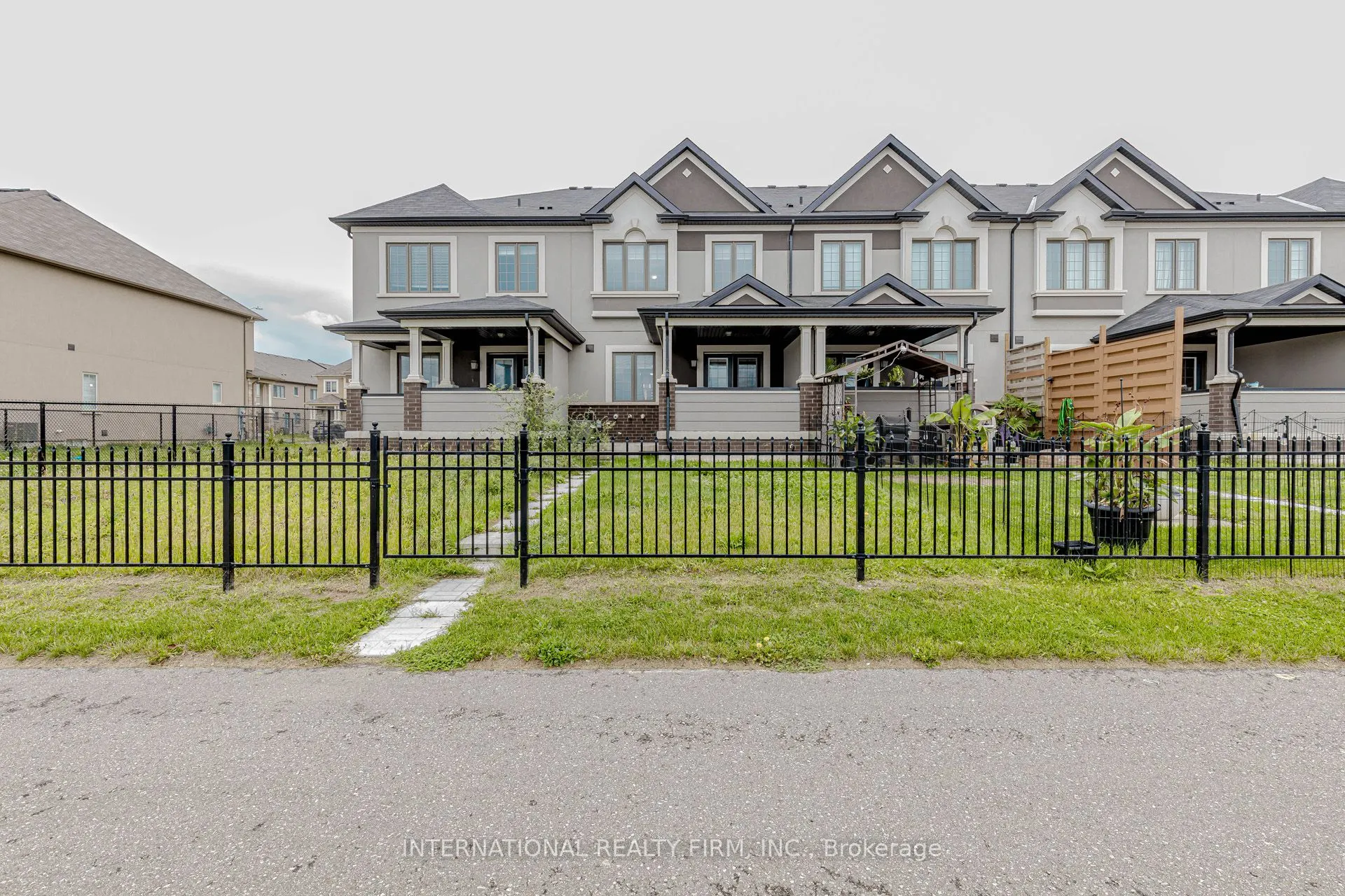 138 Flagg Avenue