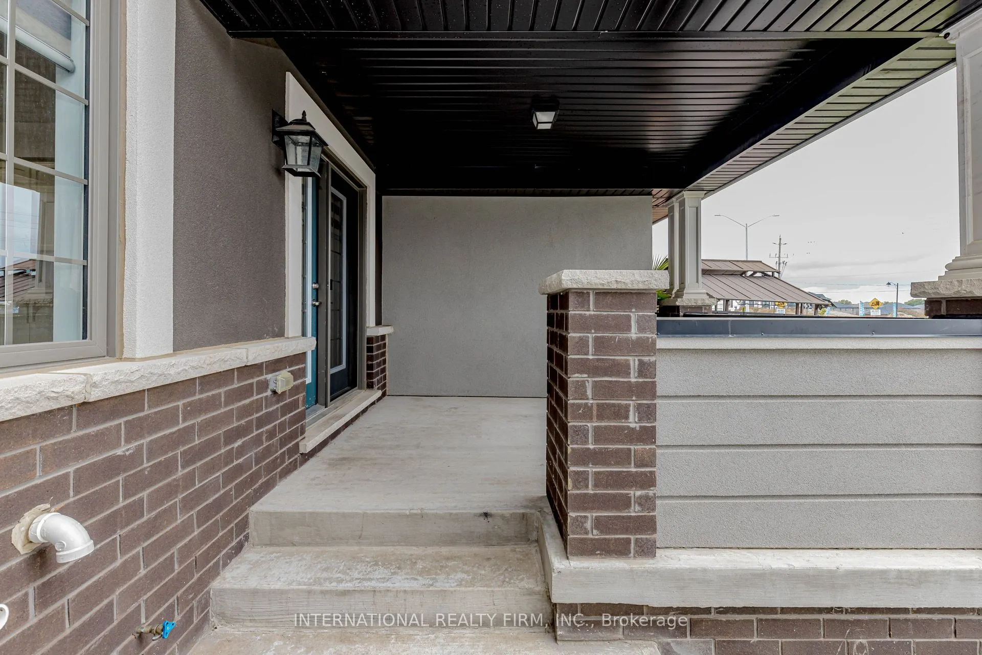 138 Flagg Avenue