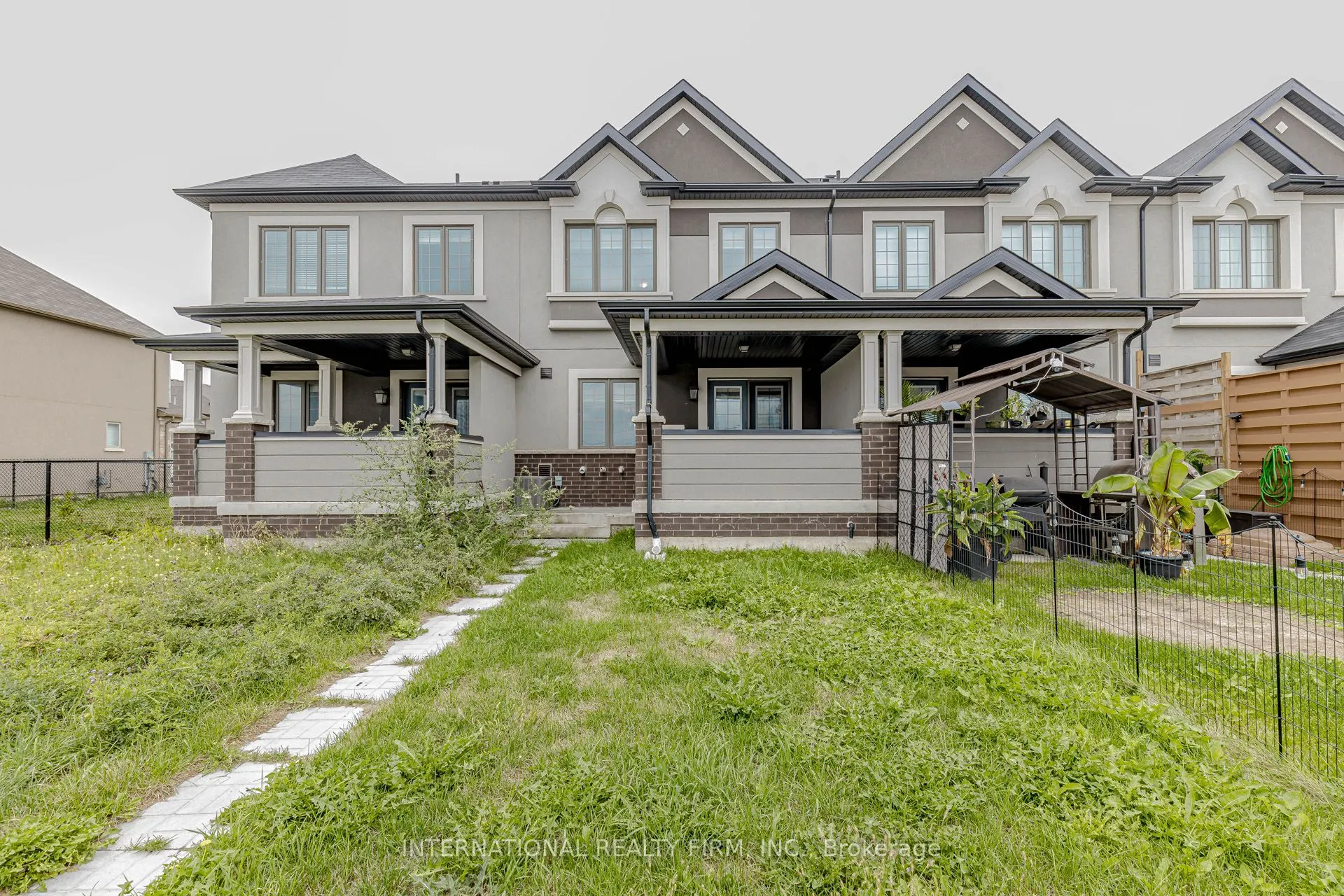 138 Flagg Avenue