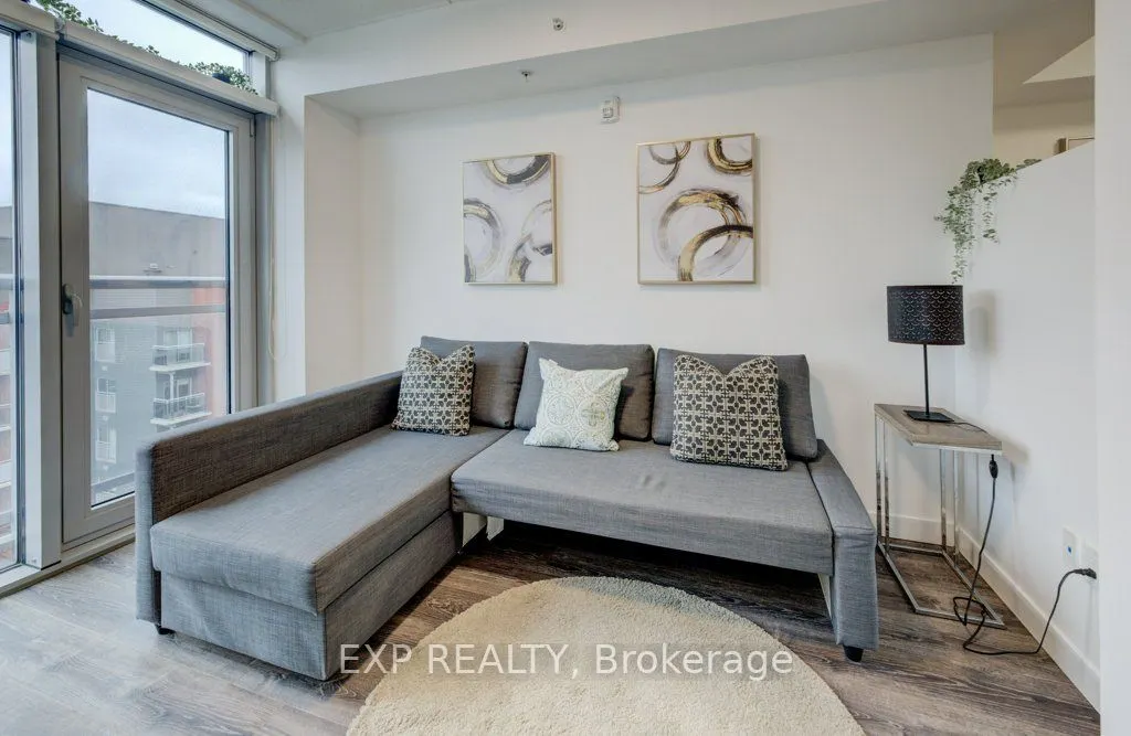 250 Albert Street, #12
