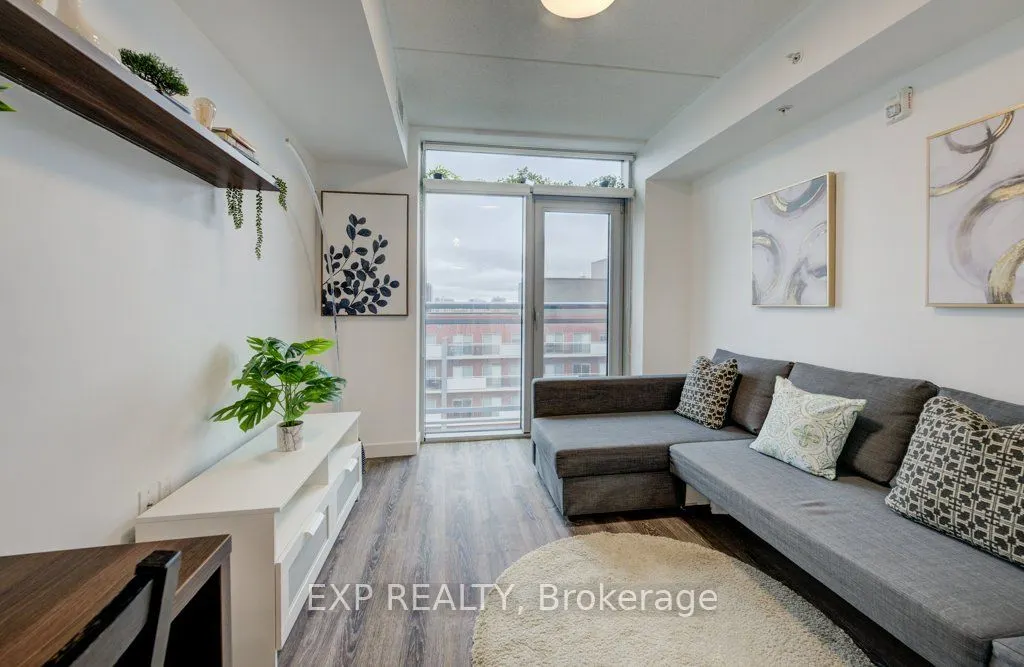 250 Albert Street, #12