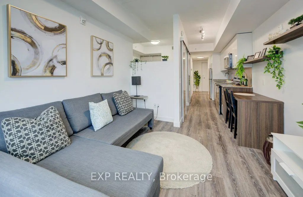 250 Albert Street, #12