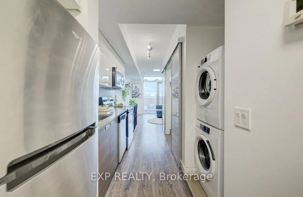 250 Albert Street, #12