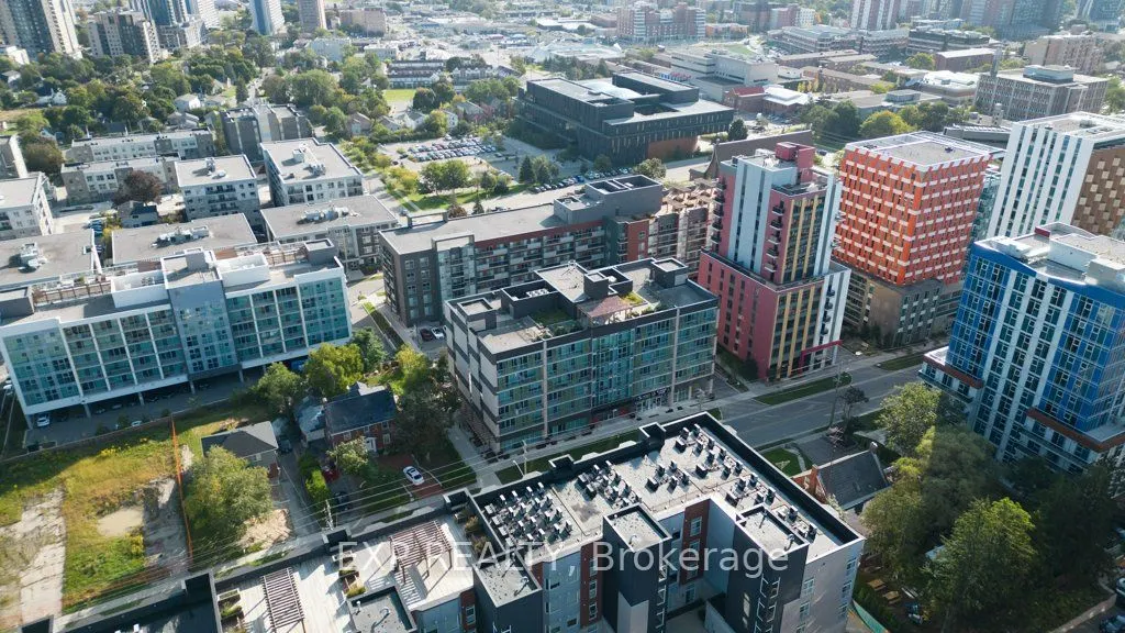 250 Albert Street, #12