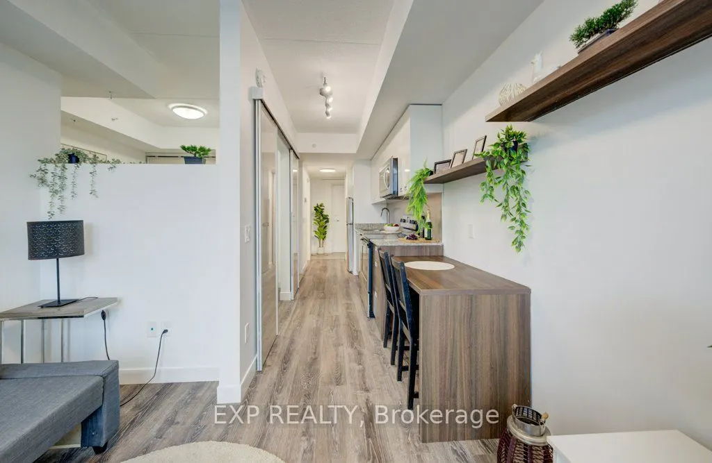 250 Albert Street, #12
