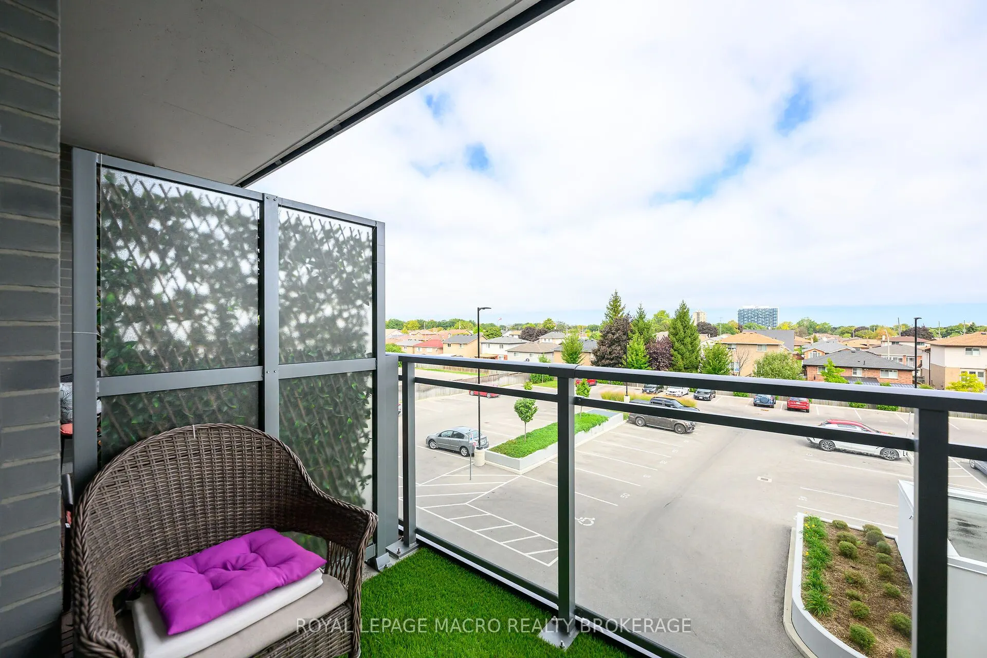 121 Highway 8, #301