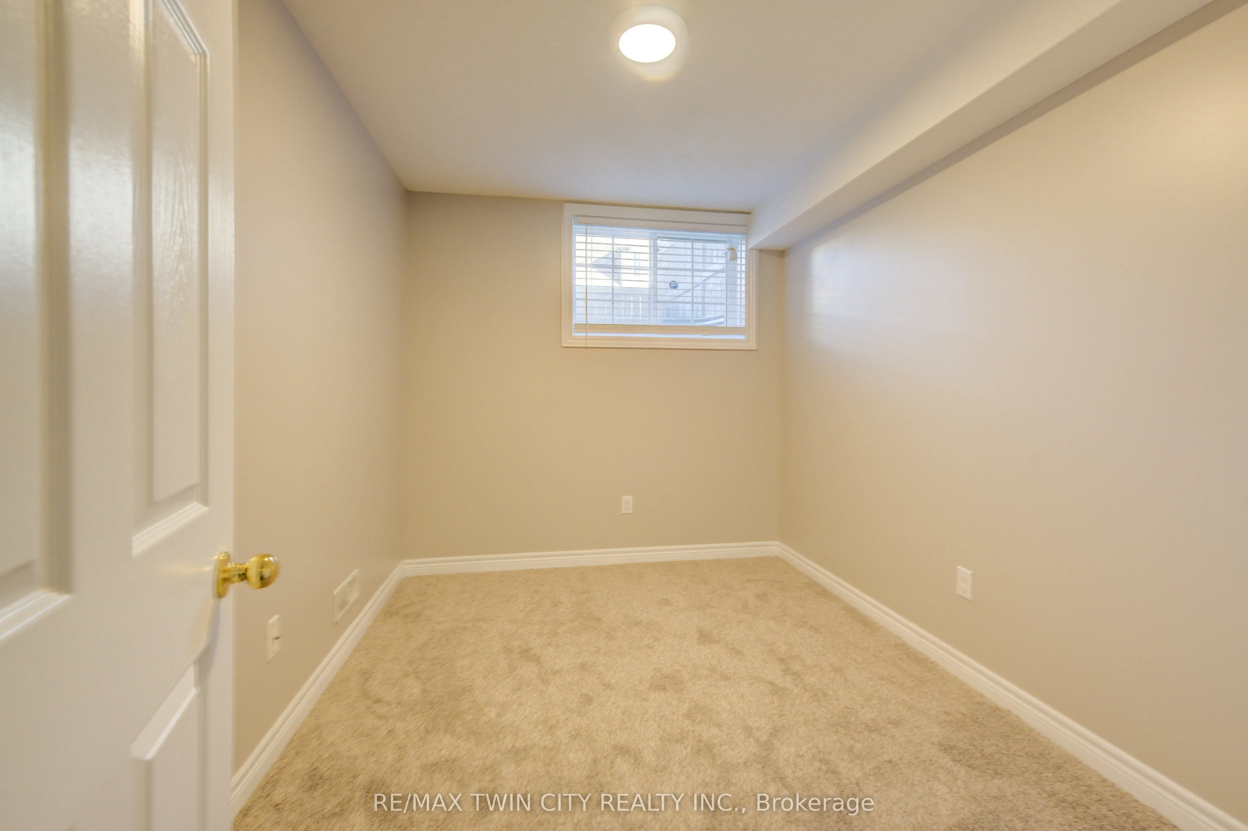 642 Woodlawn Road E, #642A