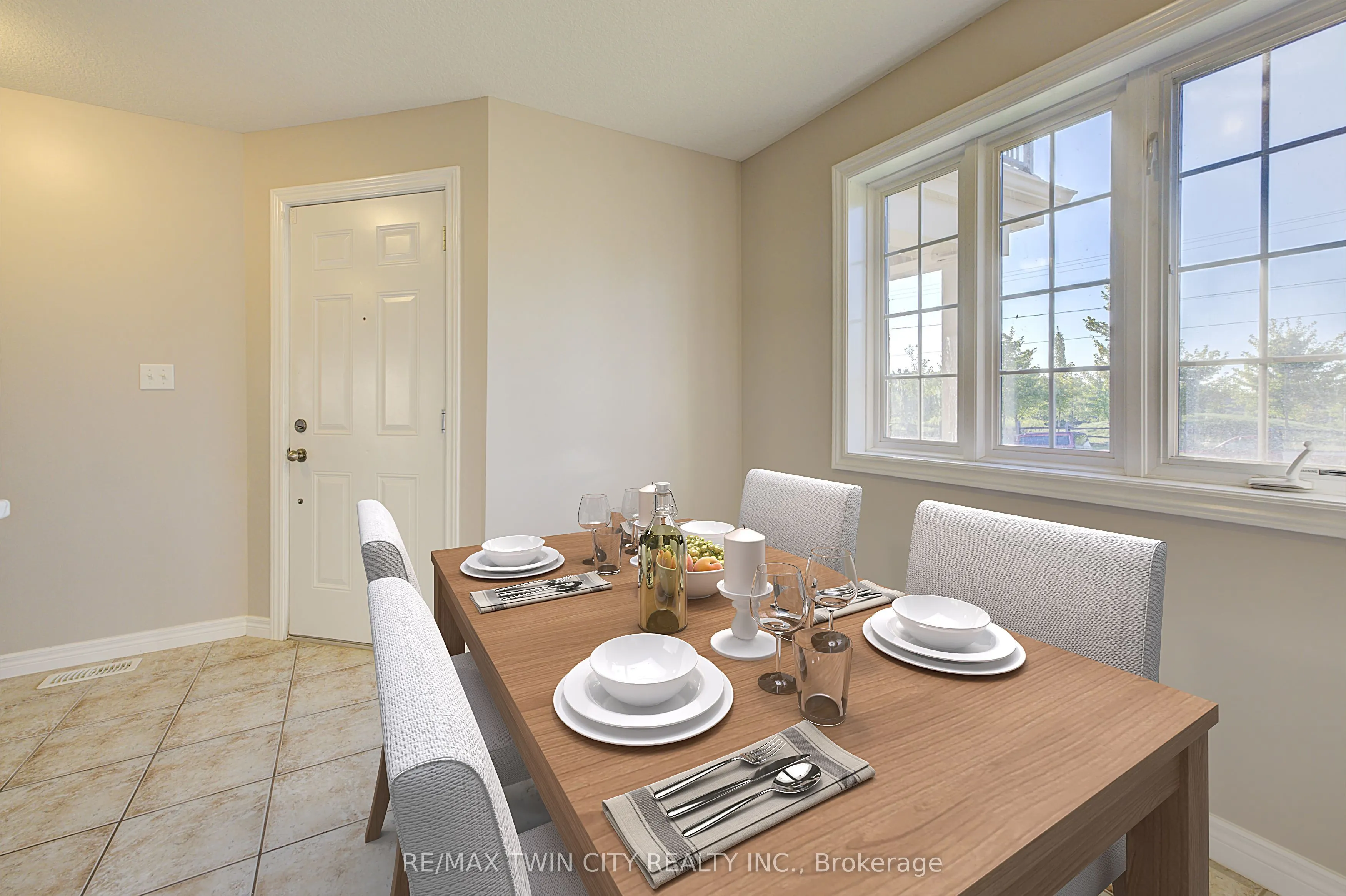 642 Woodlawn Road E, #642A