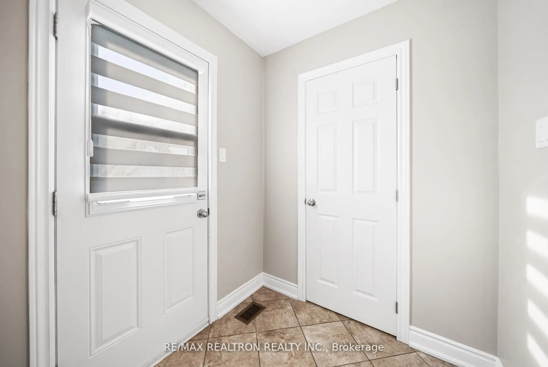 100 Birch Grove